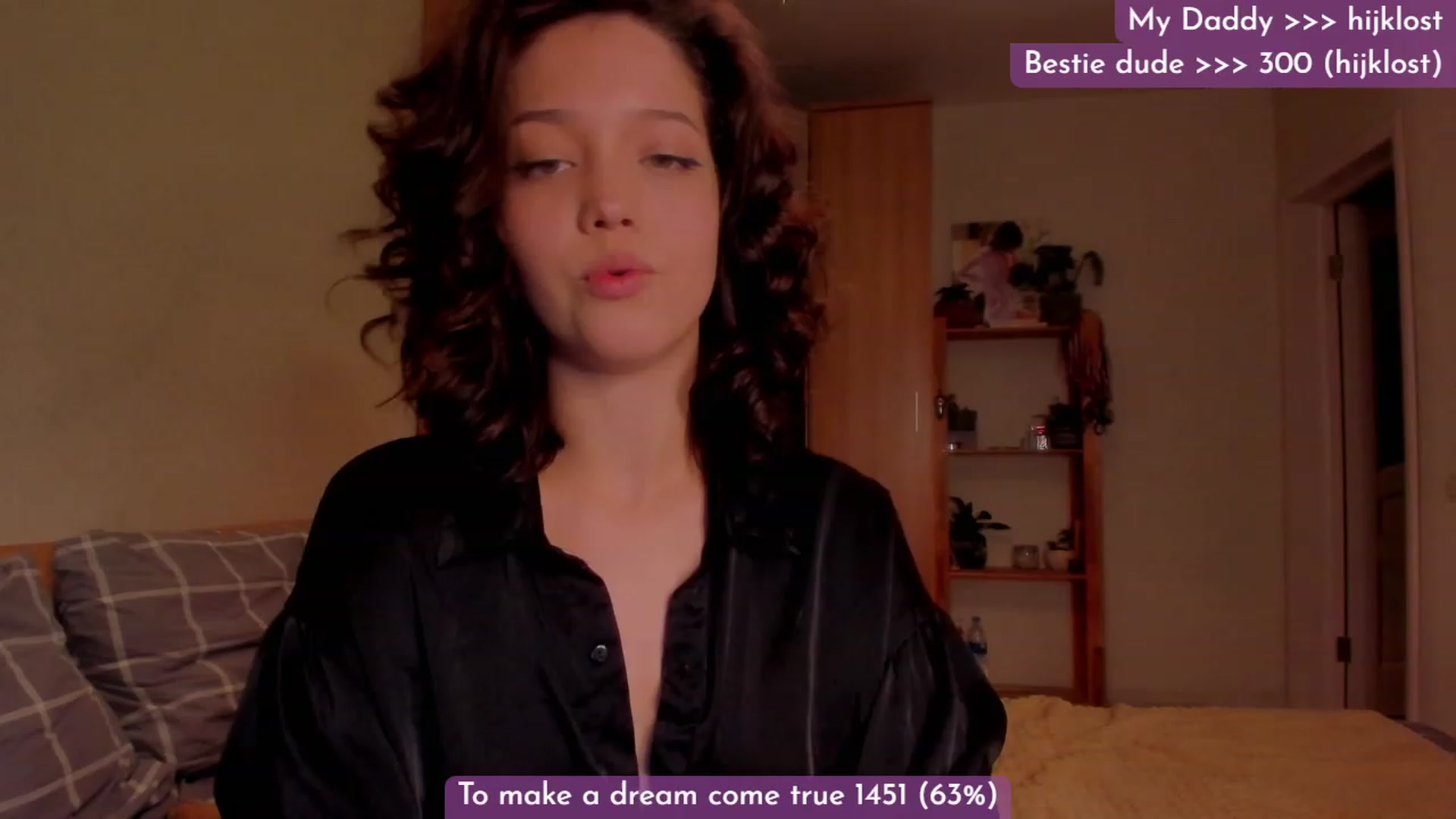 Gallery image thumbnail from Dj_Lilu's myfreecams stream on, 10/16/2023, 08:40 image 7 of 20