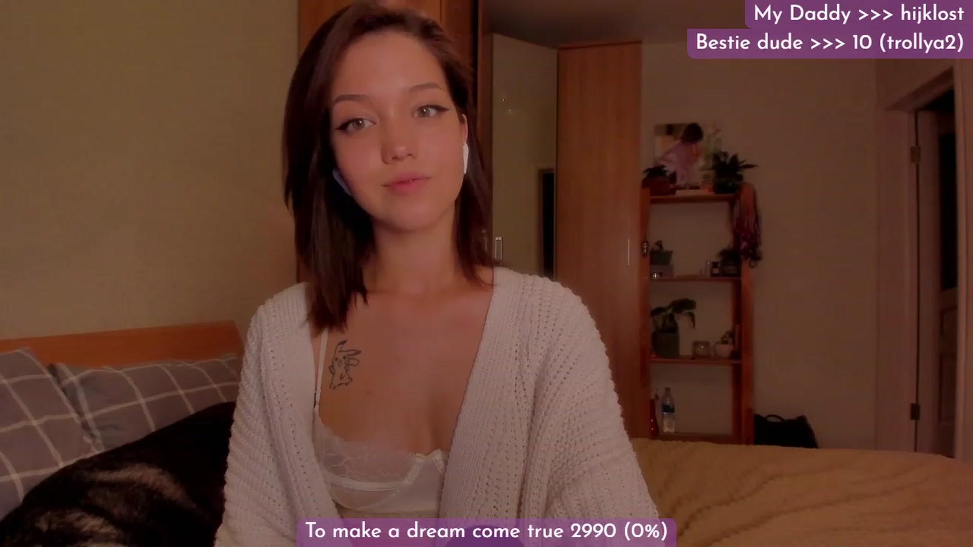 Gallery image thumbnail from Dj_Lilu's myfreecams stream on, 10/19/2023, 13:16 image 3 of 20