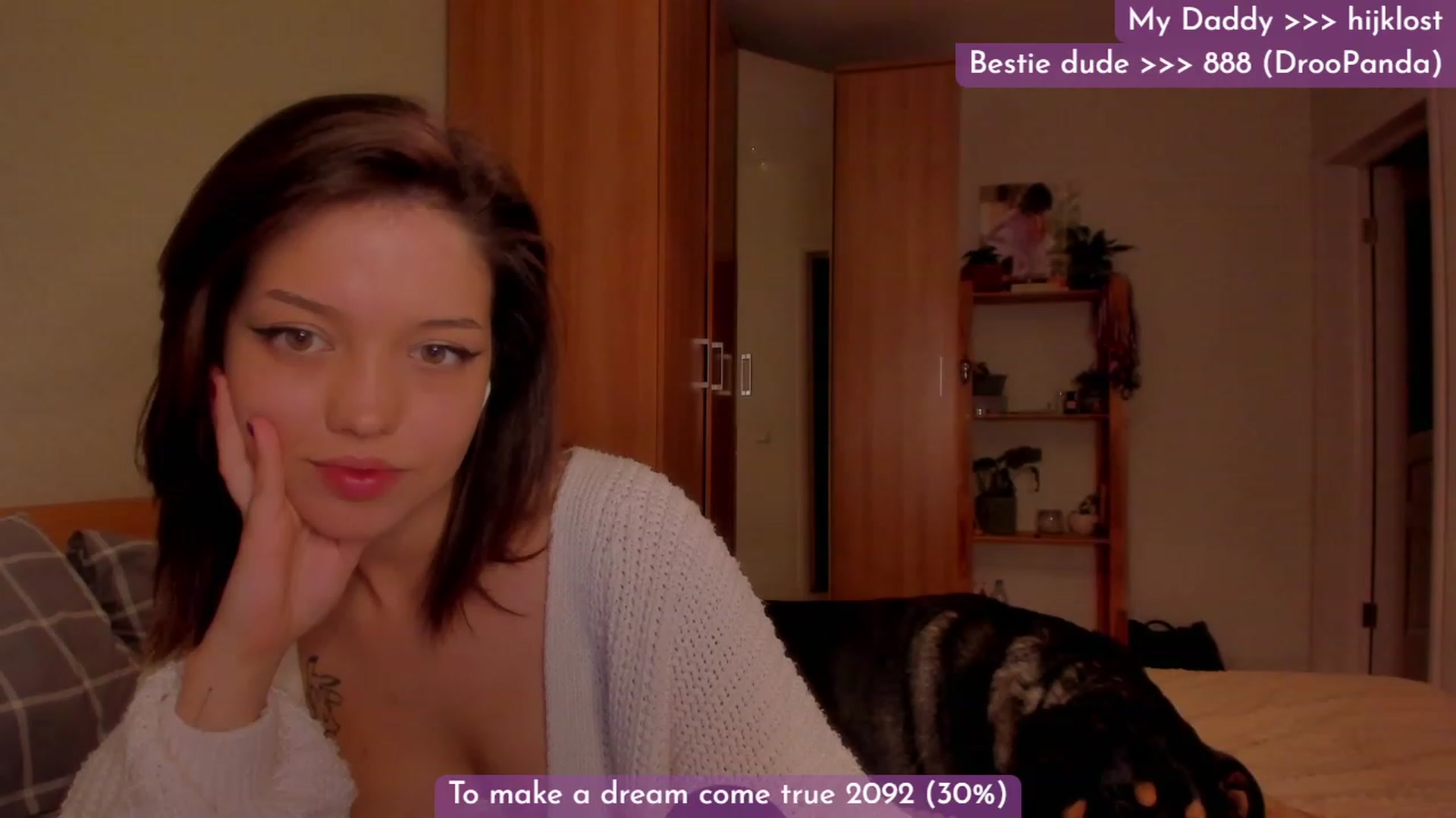 Gallery image thumbnail from Dj_Lilu's myfreecams stream on, 10/19/2023, 14:13 image 12 of 20