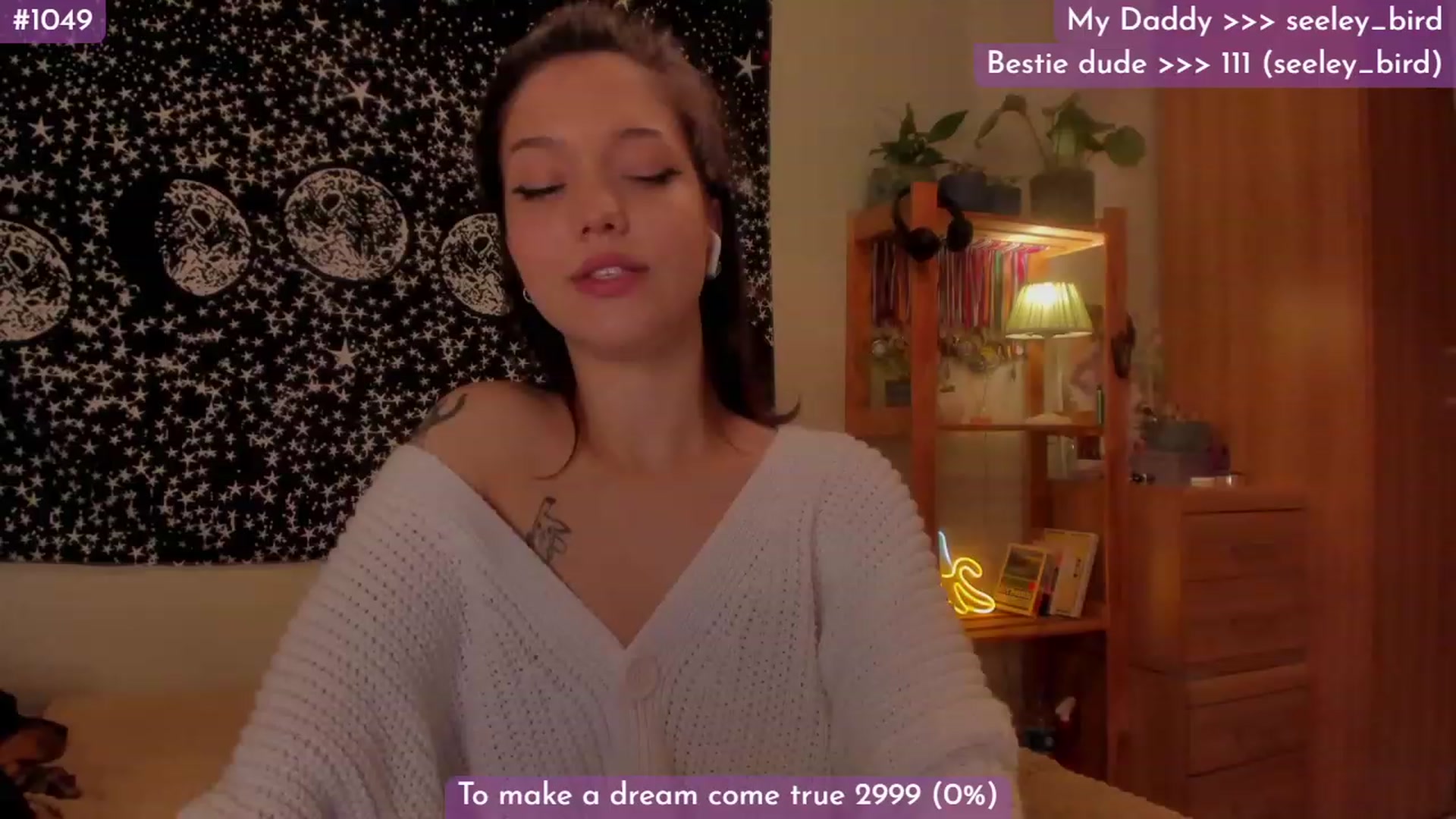 Gallery image thumbnail from Dj_Lilu's myfreecams stream on, 11/06/2023, 04:27 image 10 of 20
