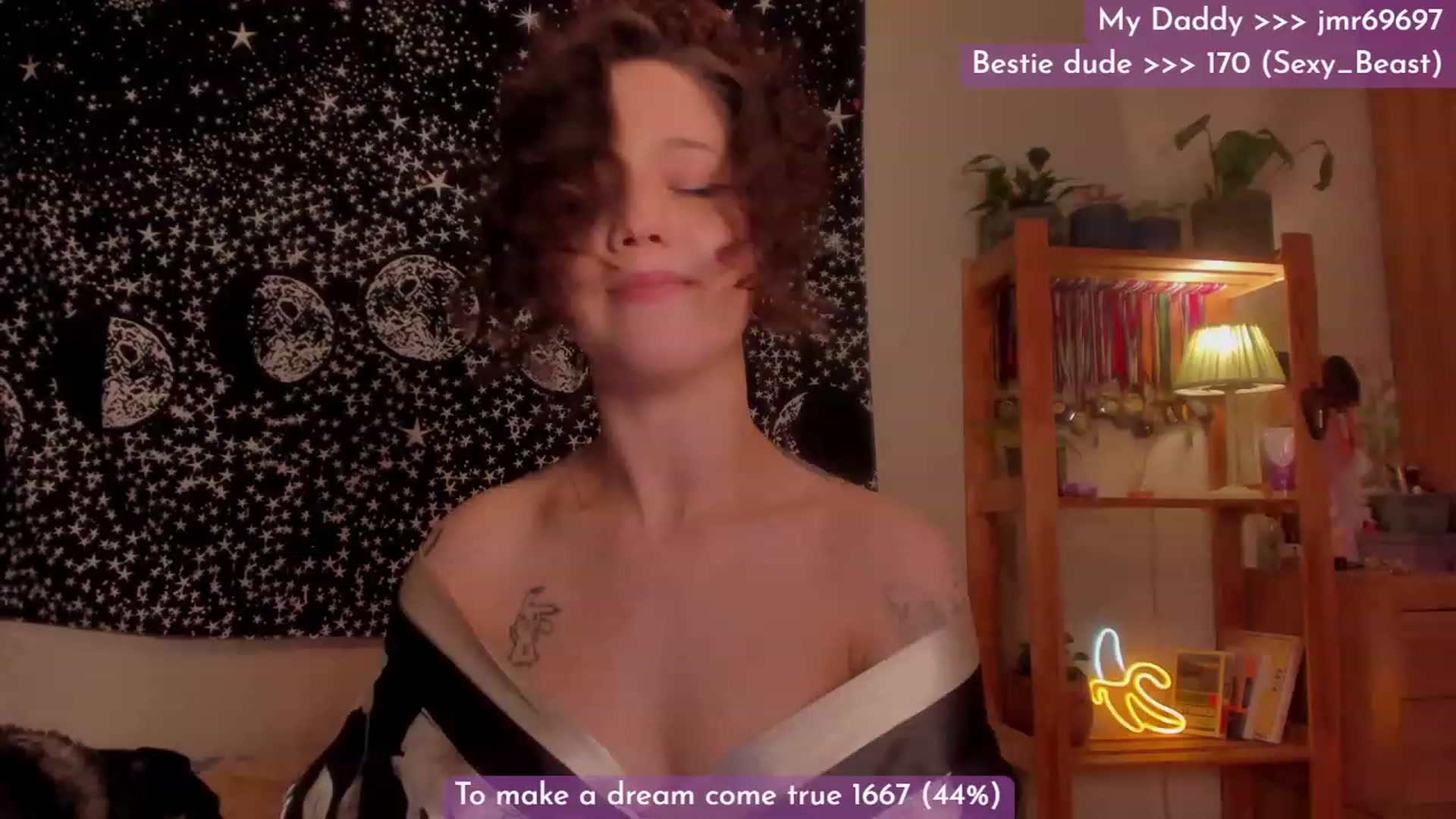 Gallery image thumbnail from Dj_Lilu's myfreecams stream on, 12/08/2023, 07:49 image 15 of 20