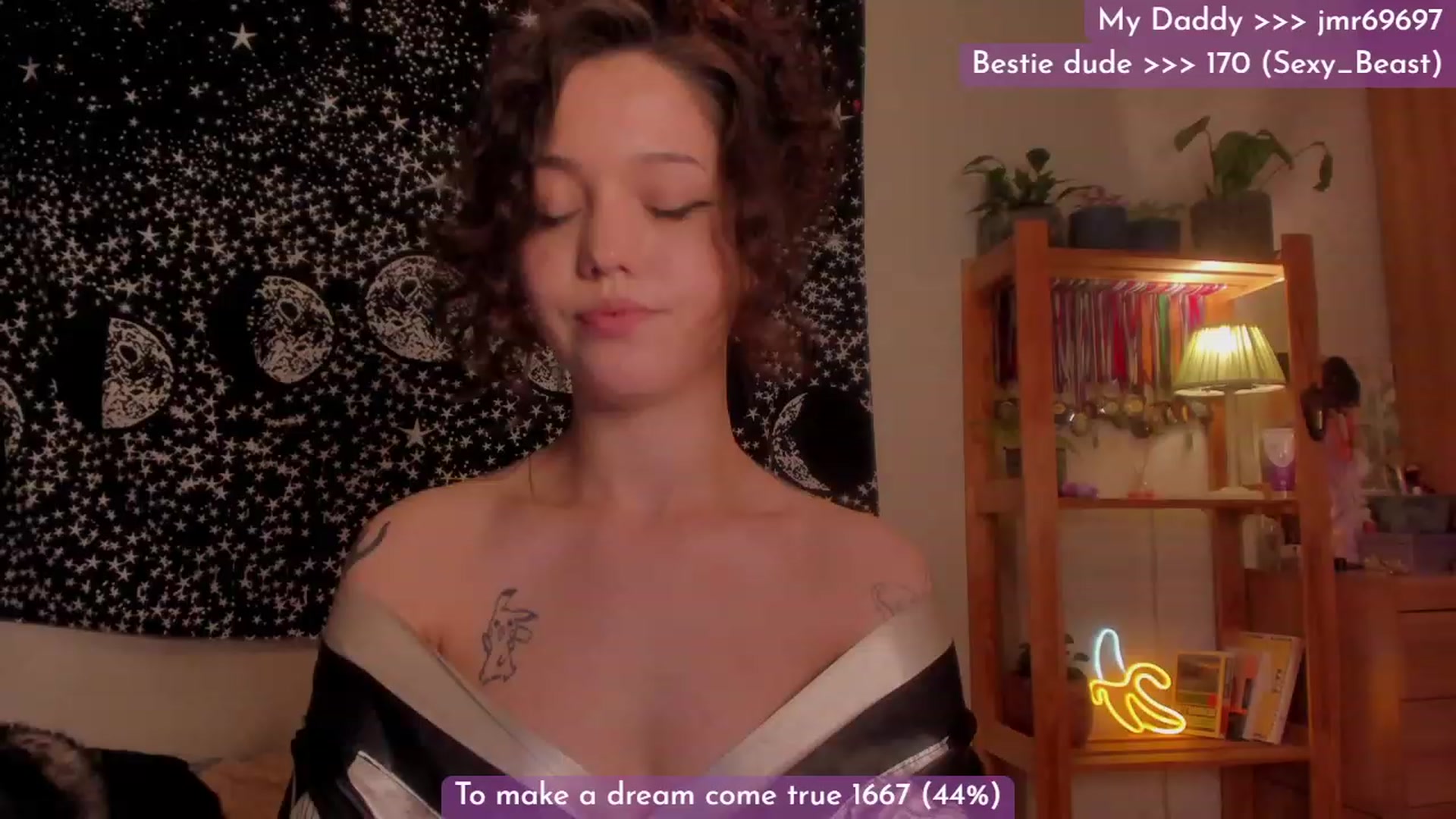 Gallery image thumbnail from Dj_Lilu's myfreecams stream on, 12/08/2023, 07:49 image 14 of 20