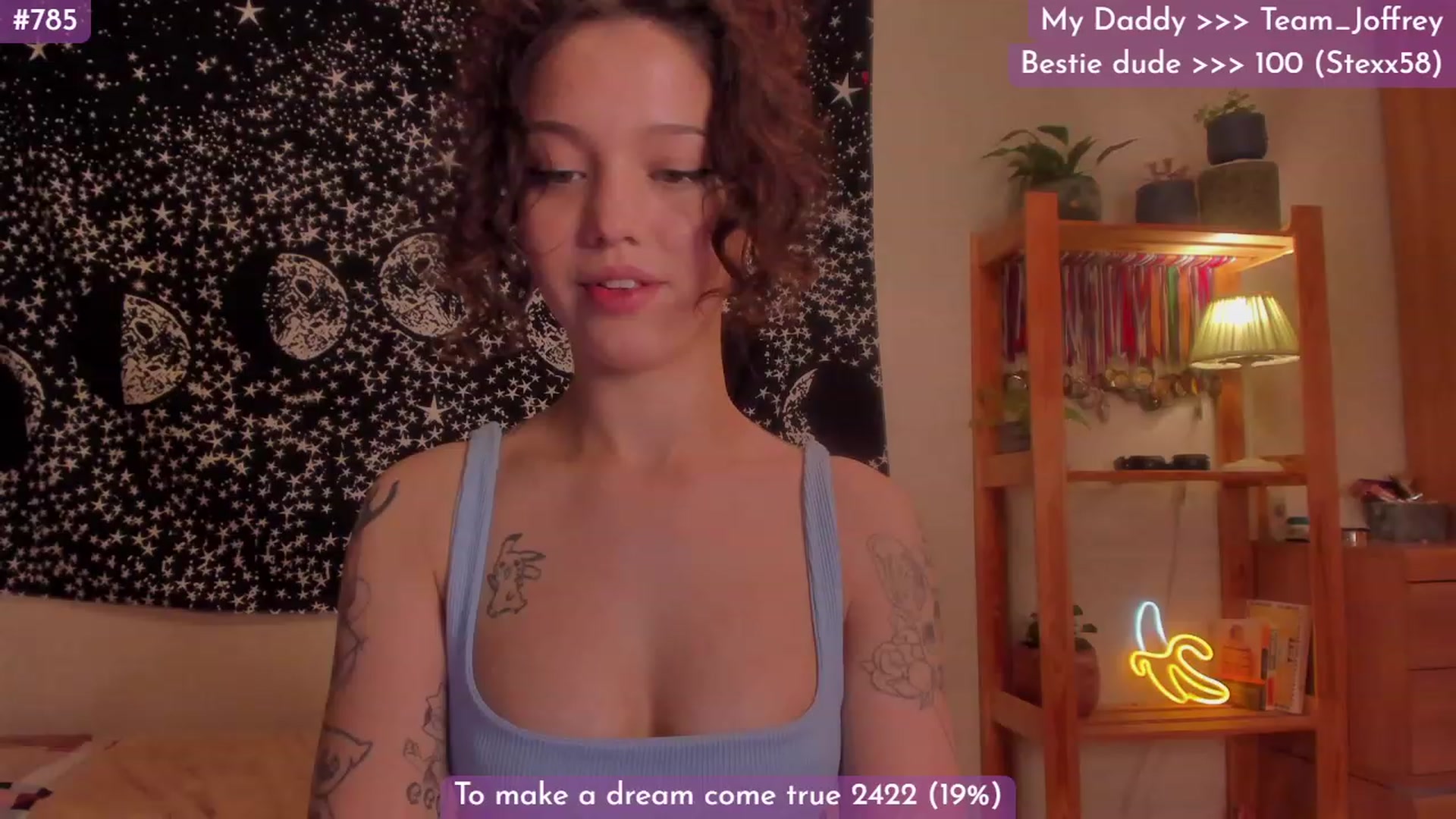 Gallery image thumbnail from Dj_Lilu's myfreecams stream on, 12/17/2023, 14:16 image 17 of 20