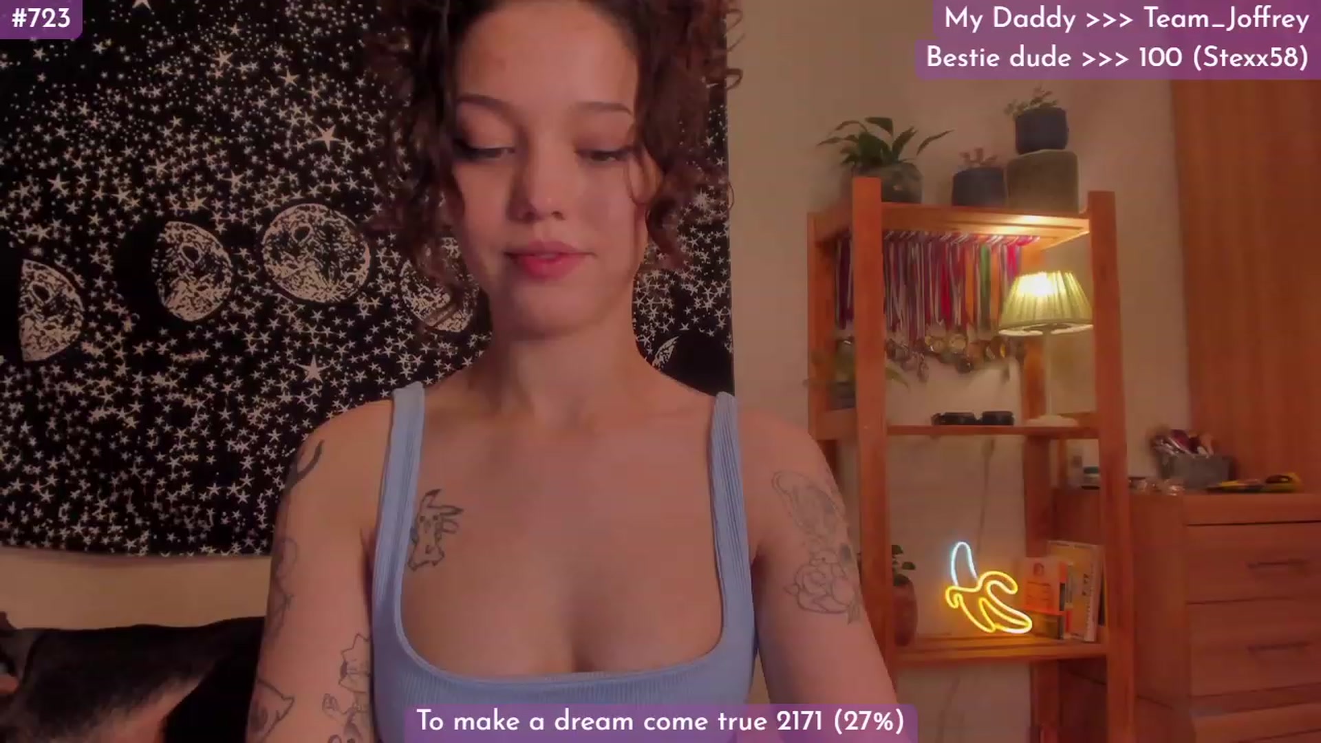 Gallery image thumbnail from Dj_Lilu's myfreecams stream on, 12/17/2023, 17:05 image 2 of 20