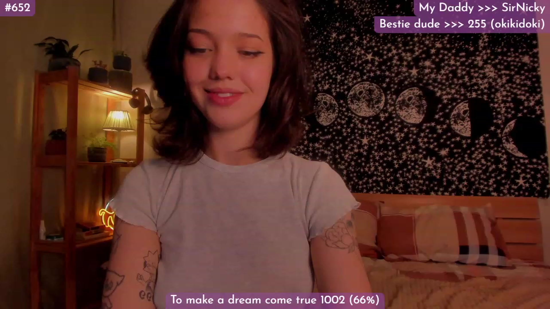 Gallery image thumbnail from Dj_Lilu's myfreecams stream on, 12/18/2023, 15:00 image 18 of 20