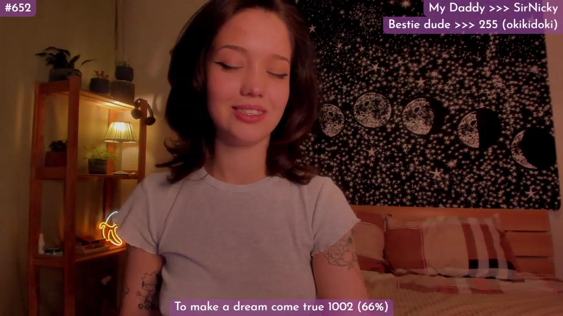 Gallery image thumbnail from Dj_Lilu's myfreecams stream on, 12/18/2023, 15:00 image 12 of 20