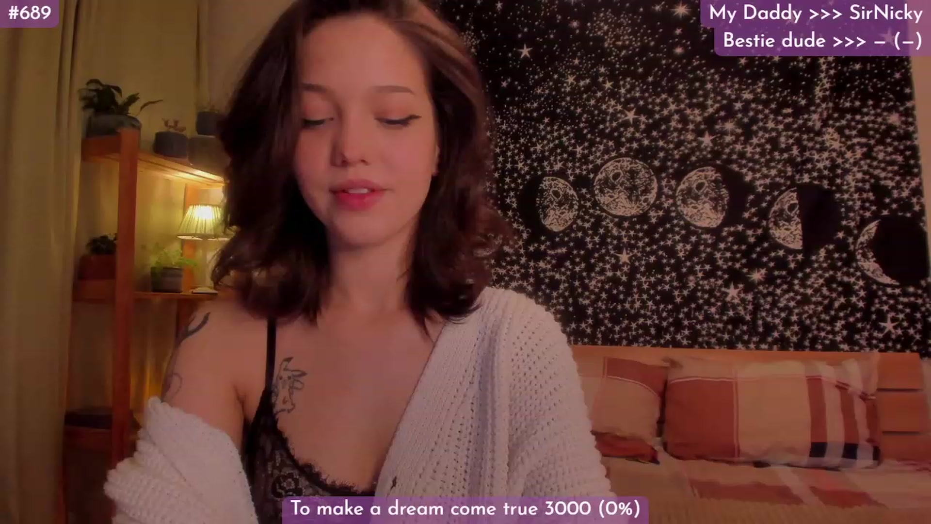 Gallery image thumbnail from Dj_Lilu's myfreecams stream on, 12/19/2023, 09:59 image 11 of 20
