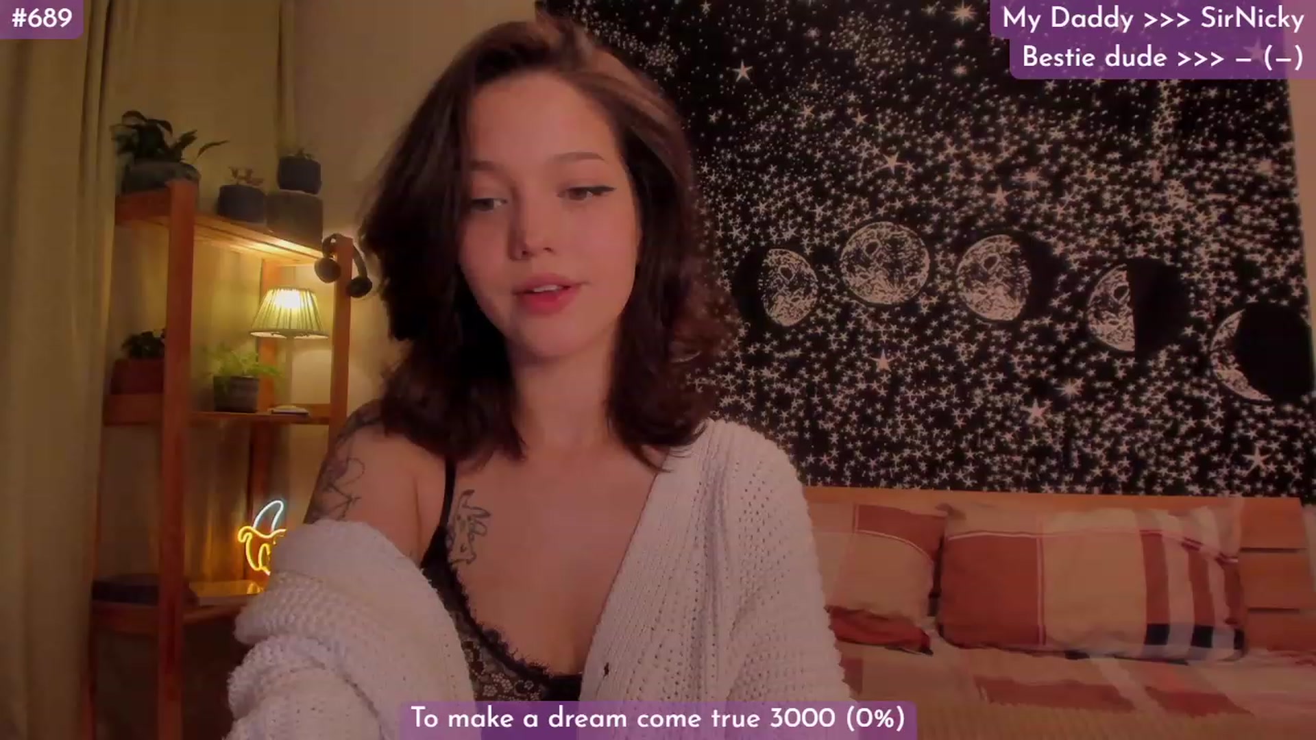 Gallery image thumbnail from Dj_Lilu's myfreecams stream on, 12/19/2023, 09:59 image 9 of 20