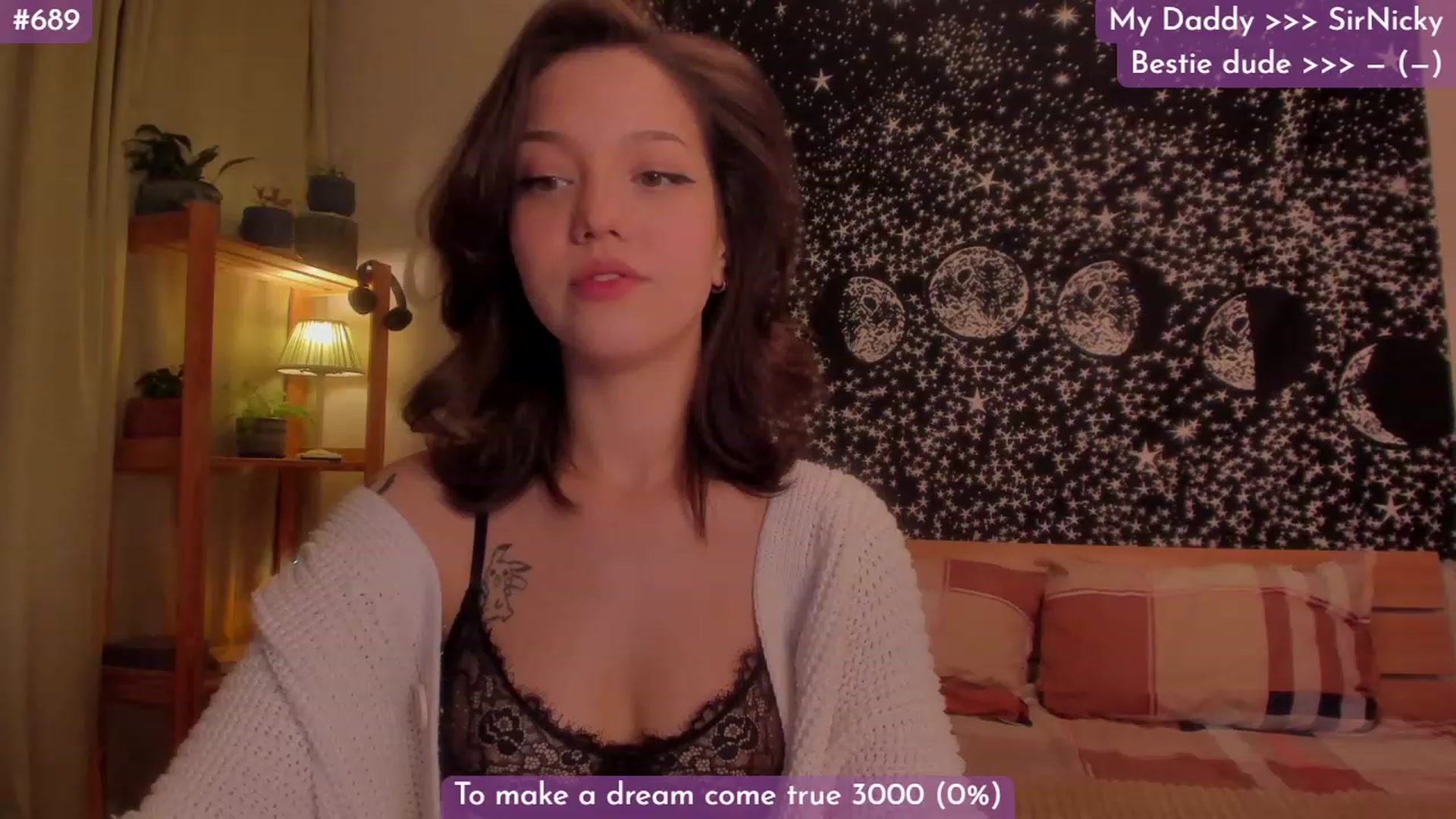 Gallery image thumbnail from Dj_Lilu's myfreecams stream on, 12/19/2023, 09:59 image 2 of 20