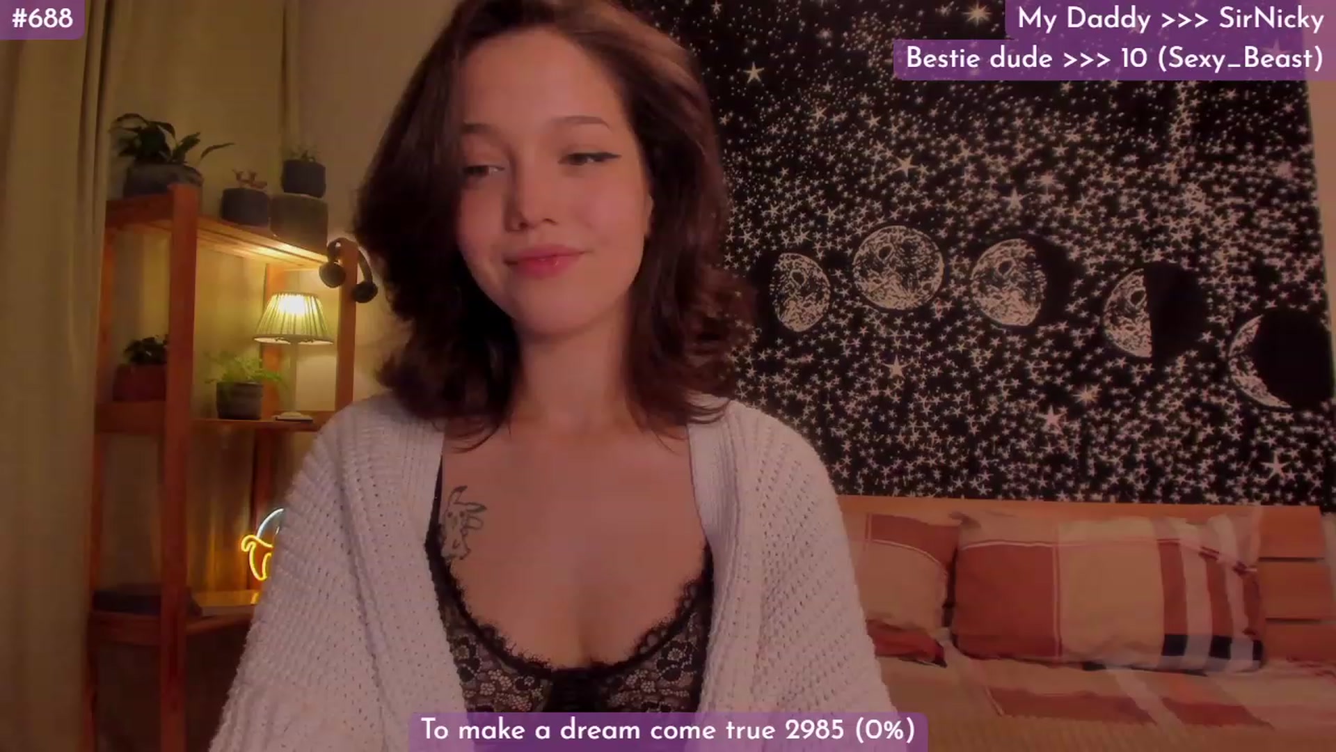 Gallery image thumbnail from Dj_Lilu's myfreecams stream on, 12/19/2023, 09:59 image 17 of 20