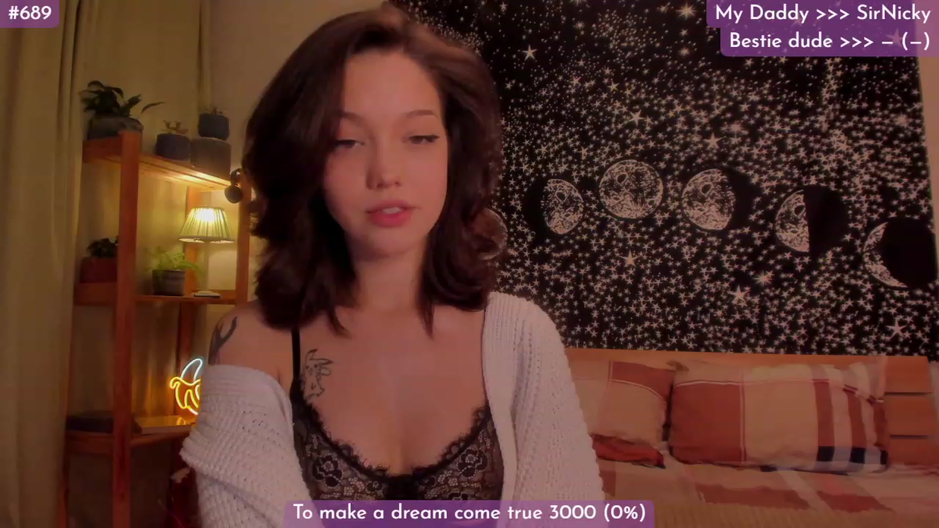 Gallery image thumbnail from Dj_Lilu's myfreecams stream on, 12/19/2023, 09:59 image 3 of 20