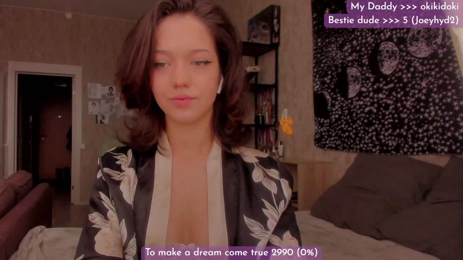 Gallery image thumbnail from Dj_Lilu's myfreecams stream on, 01/29/2024, 06:49 image 17 of 20