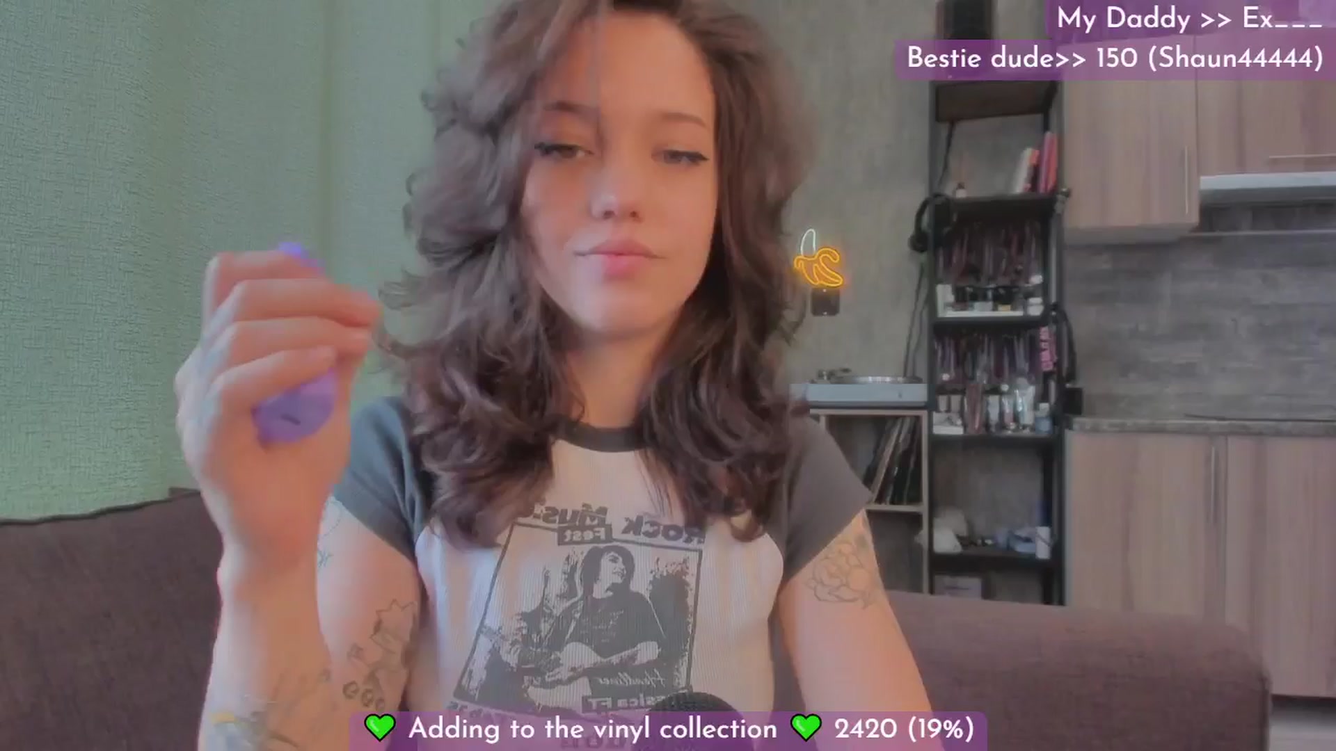Gallery image thumbnail from Dj_Lilu's myfreecams stream on, 06/21/2024, 06:50 image 2 of 20