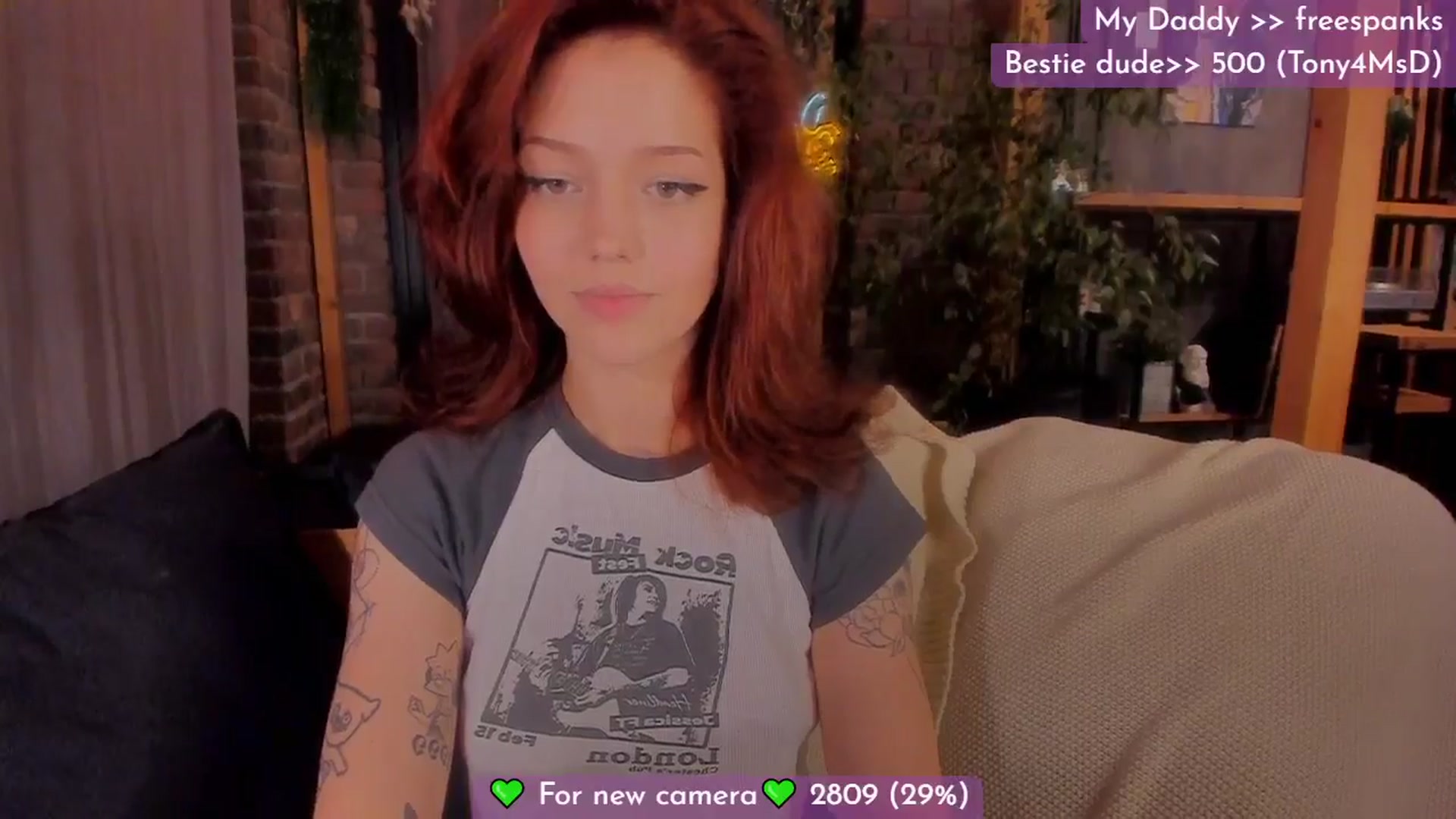 Gallery image thumbnail from Dj_Lilu's myfreecams stream on, 10/08/2024, 19:53 image 14 of 20