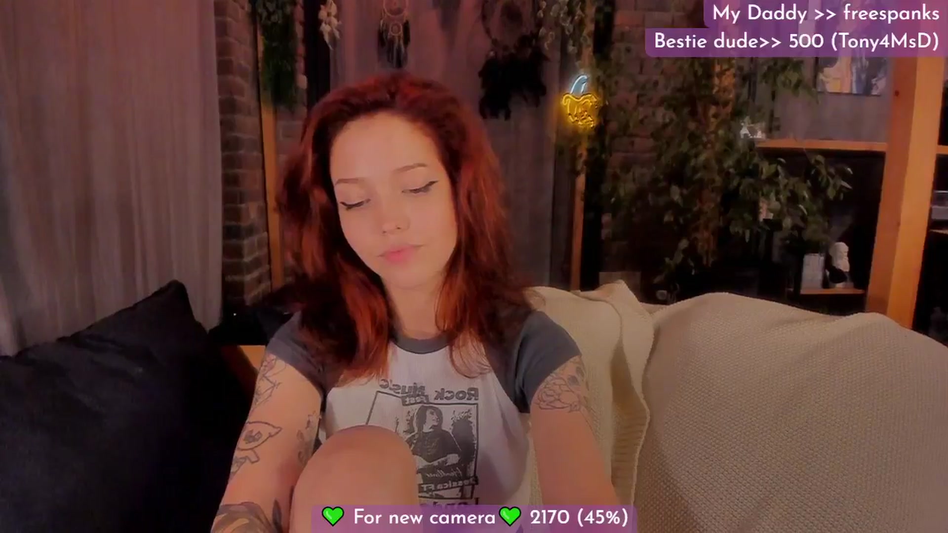 Gallery image thumbnail from Dj_Lilu's myfreecams stream on, 10/08/2024, 21:06 image 6 of 20