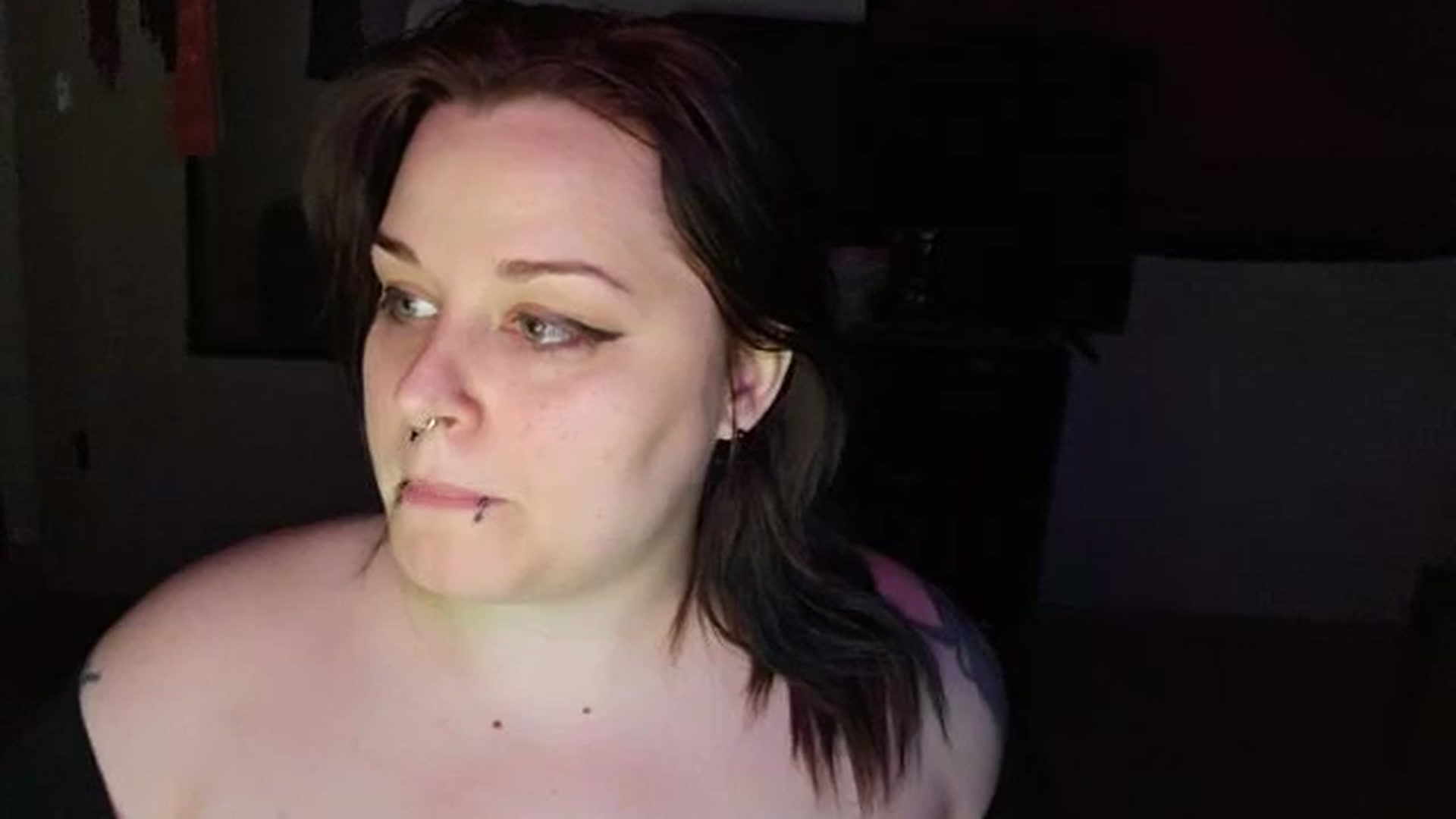 Gallery image thumbnail from Djdiddlez92's myfreecams stream on, 02/03/2024, 14:47 image 3 of 20