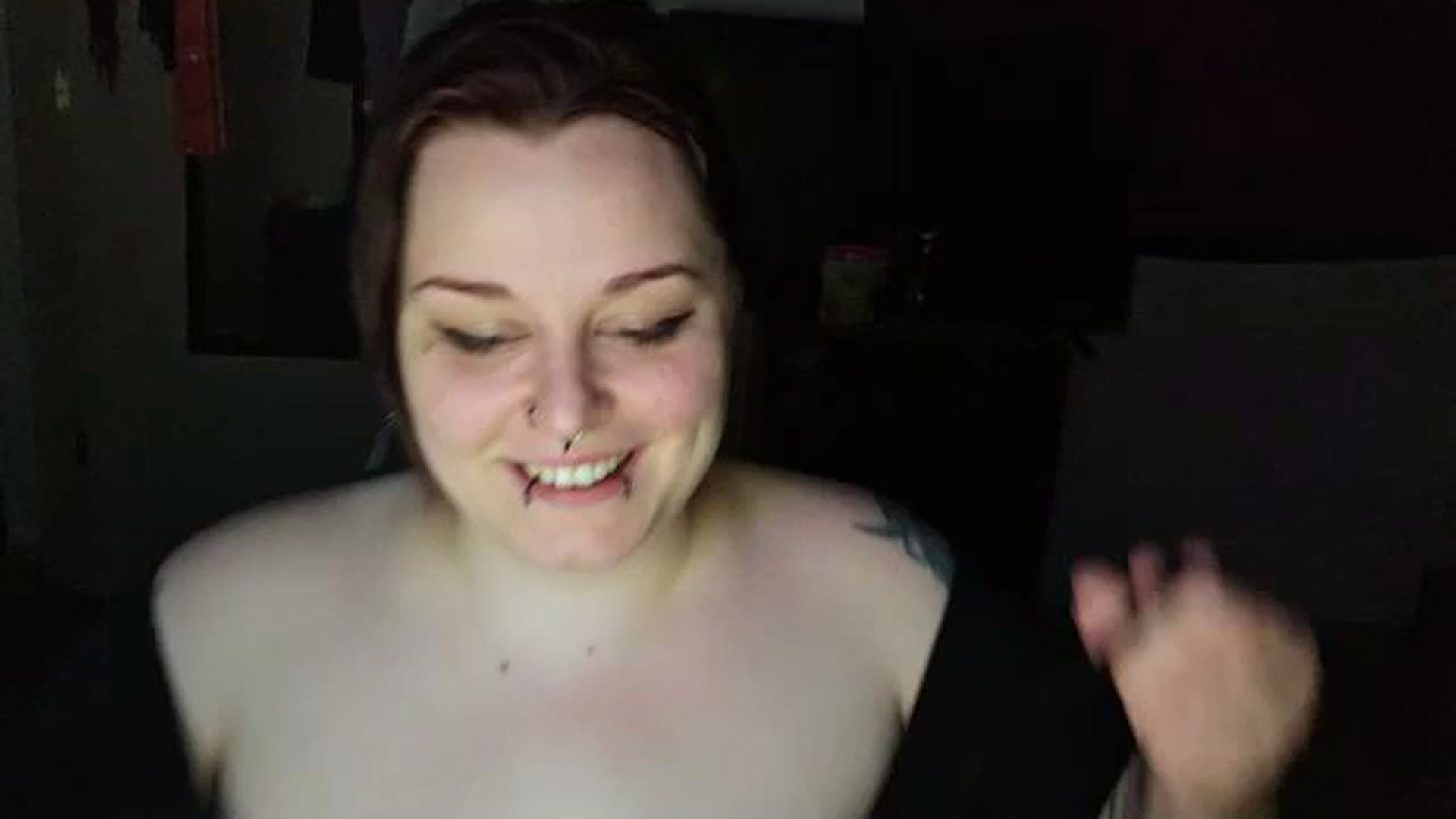 Gallery image thumbnail from Djdiddlez92's myfreecams stream on, 02/03/2024, 14:47 image 4 of 20