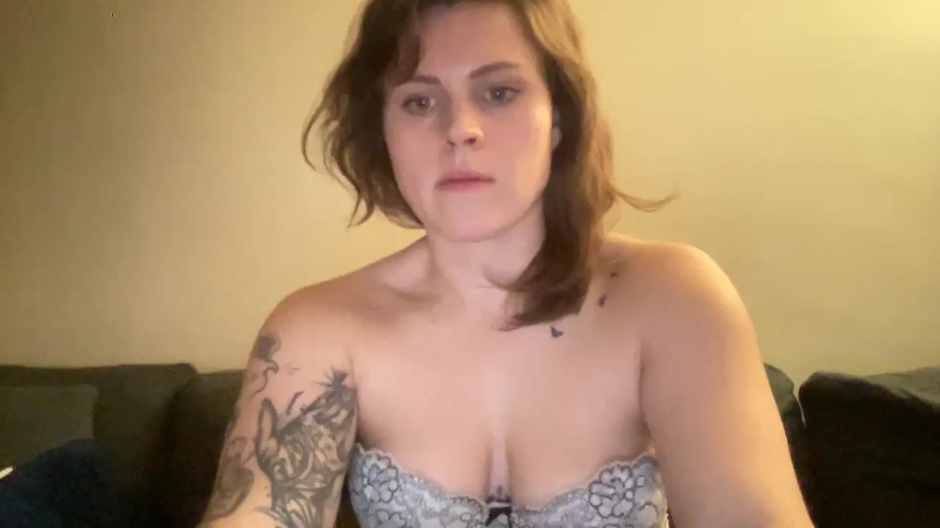 Gallery image thumbnail from Djwetdream's myfreecams stream on, 02/14/2025, 12:45 image 13 of 20
