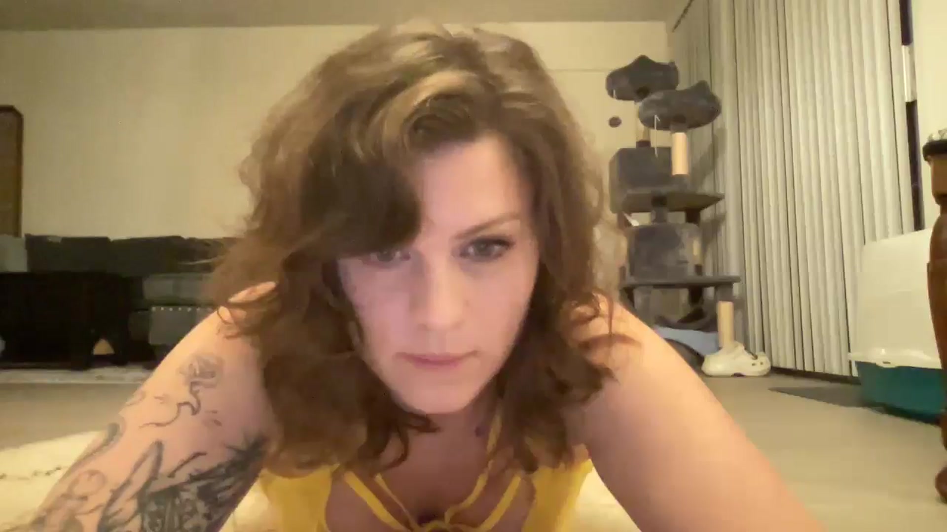 Gallery image thumbnail from Djwetdream's myfreecams stream on, 02/17/2025, 09:58 image 5 of 20