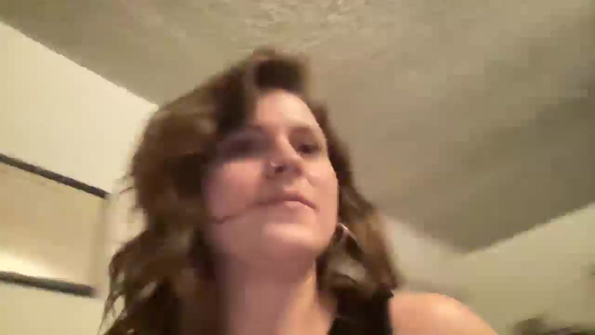 Gallery image thumbnail from Djwetdream's myfreecams stream on, 02/22/2025, 12:12 image 1 of 20