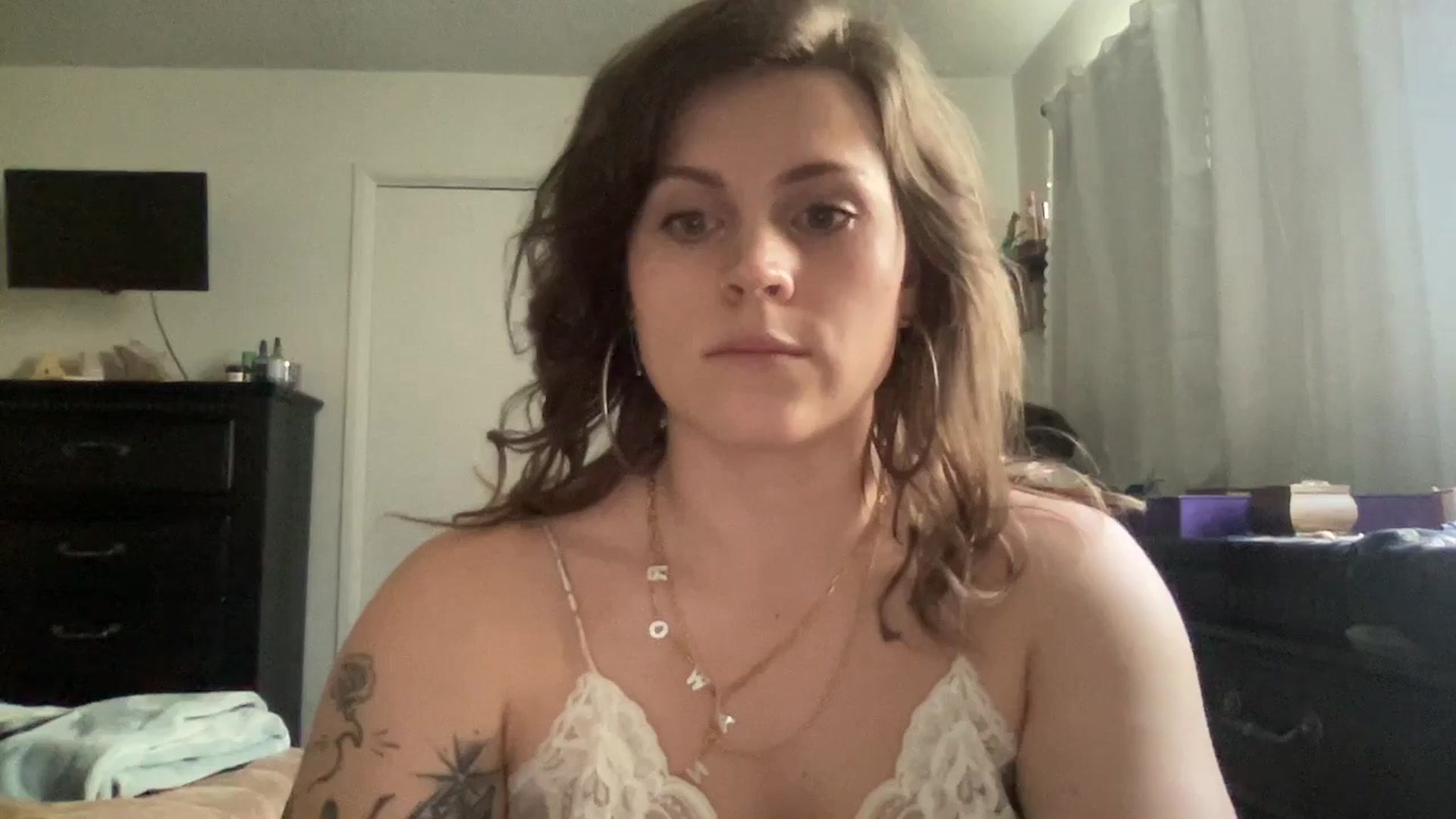 Gallery image thumbnail from Djwetdream's myfreecams stream on, 05/12/2025, 24:31 image 7 of 20