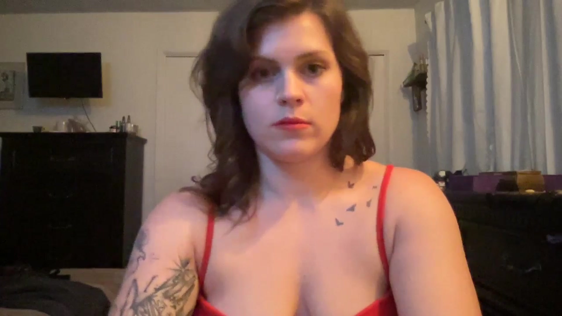 Gallery image thumbnail from Djwetdream's myfreecams stream on, 05/12/2025, 11:13 image 10 of 20