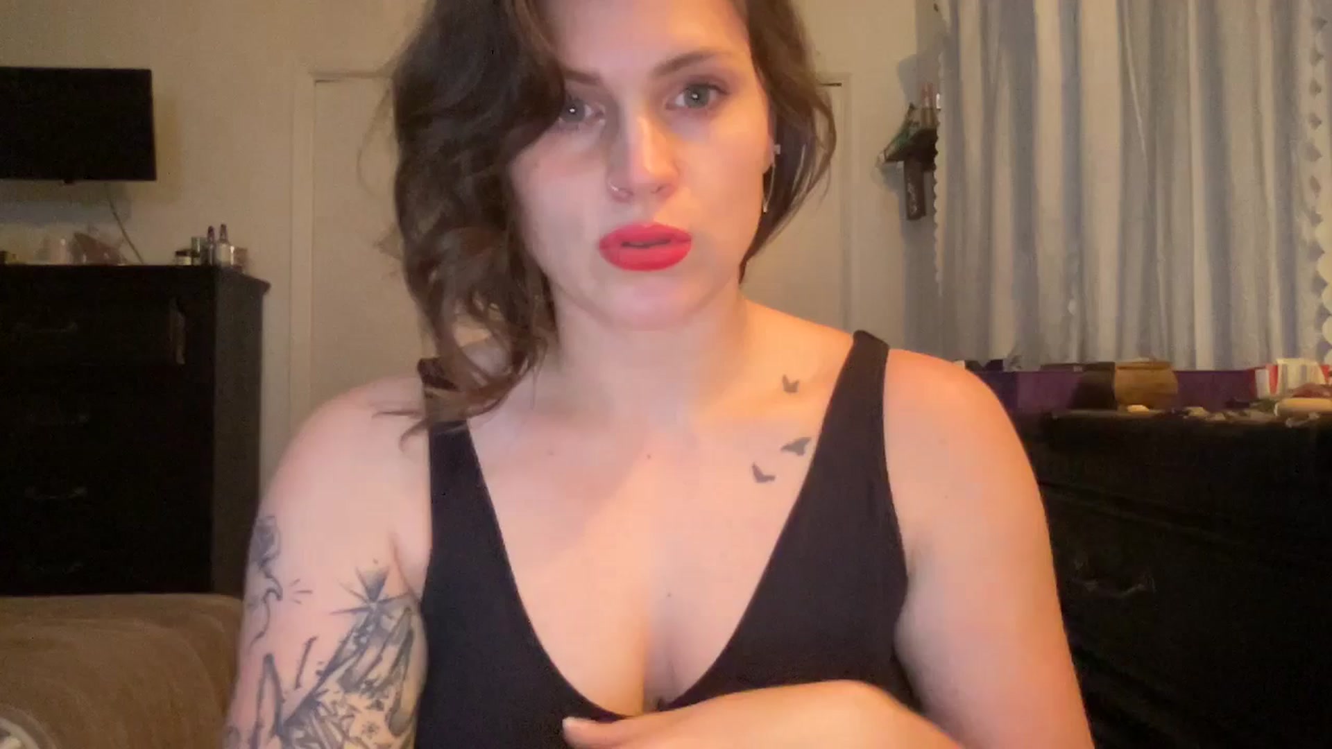 Gallery image thumbnail from Djwetdream's myfreecams stream on, 05/12/2025, 13:31 image 17 of 20