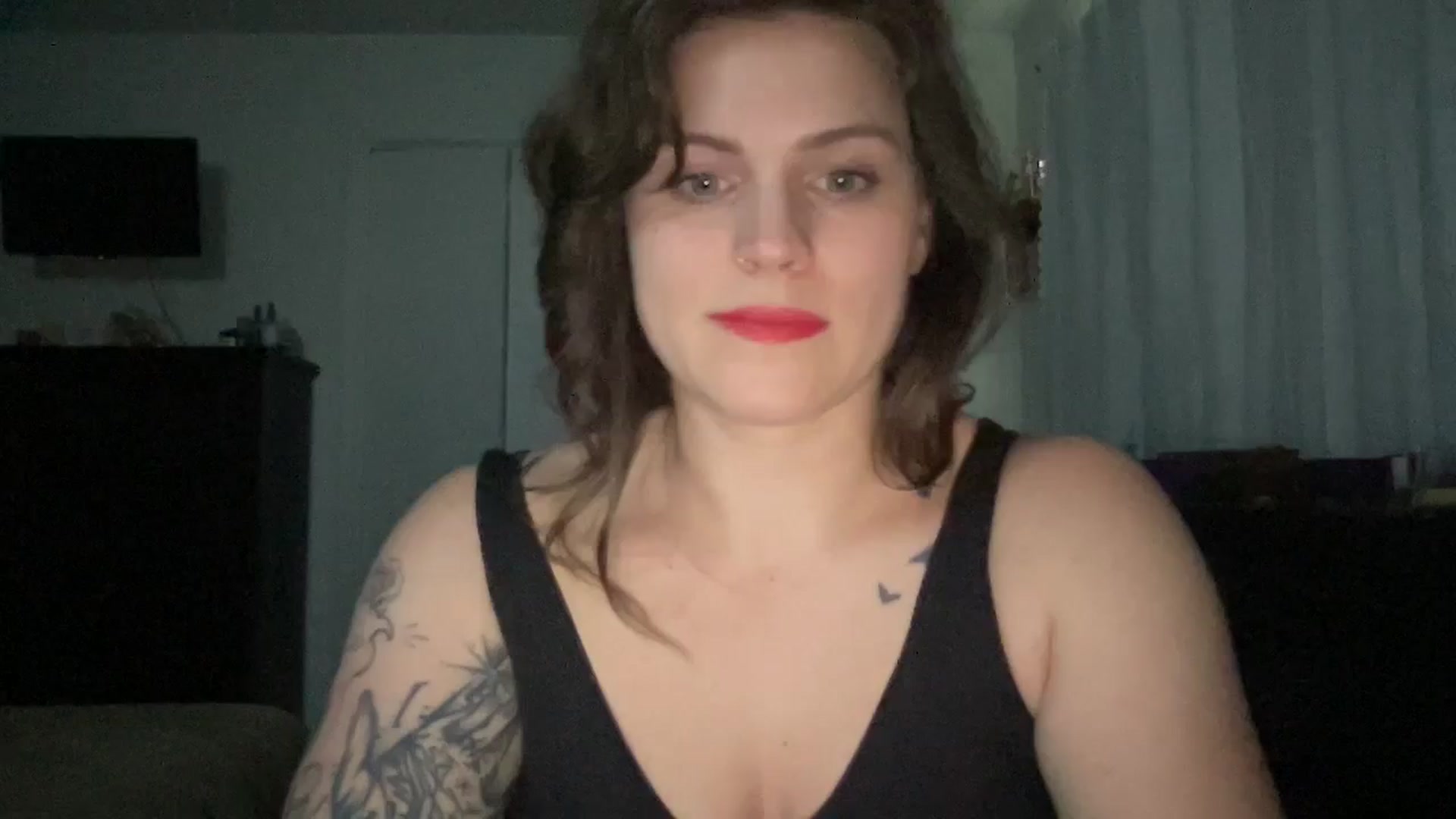 Gallery image thumbnail from Djwetdream's myfreecams stream on, 05/12/2025, 14:01 image 8 of 20