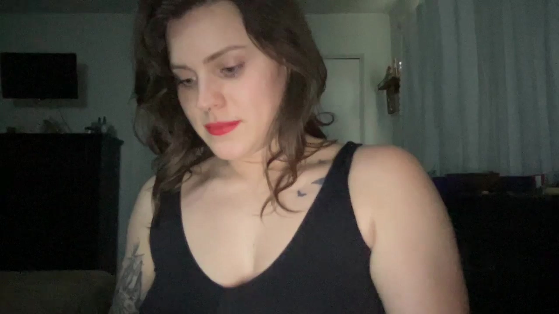 Gallery image thumbnail from Djwetdream's myfreecams stream on, 05/12/2025, 14:01 image 13 of 20