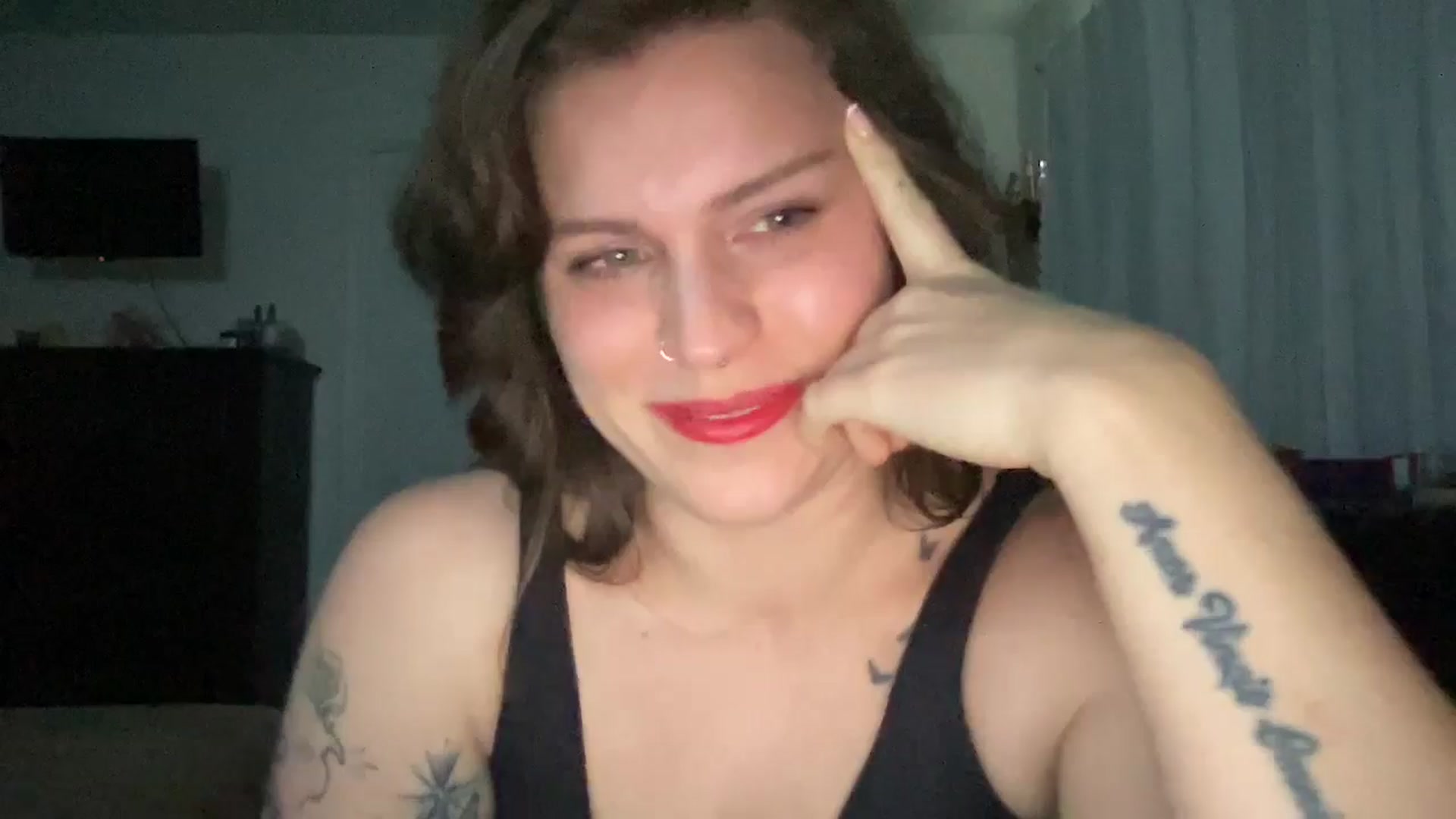 Gallery image thumbnail from Djwetdream's myfreecams stream on, 05/12/2025, 14:01 image 7 of 20