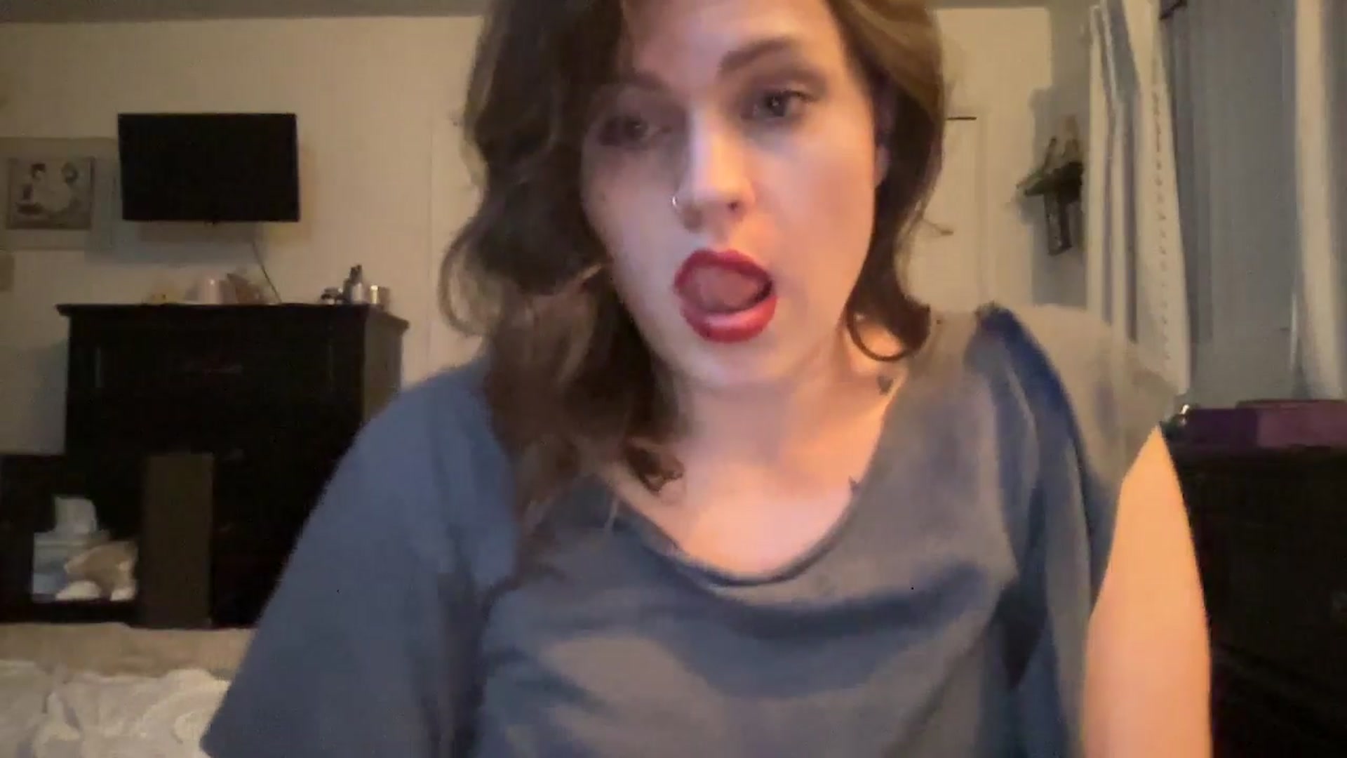 Gallery image thumbnail from Djwetdream's myfreecams stream on, 05/17/2025, 11:49 image 16 of 20