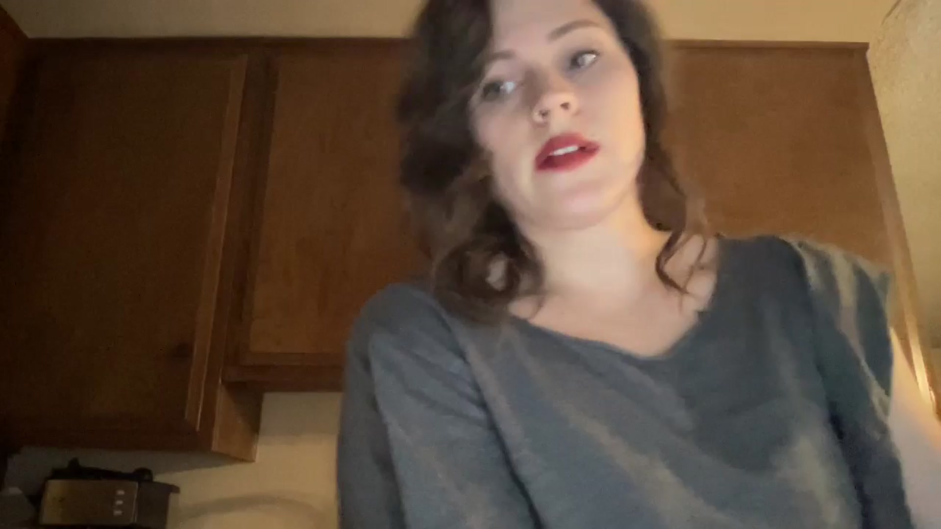 Gallery image thumbnail from Djwetdream's myfreecams stream on, 05/17/2025, 13:15 image 2 of 20
