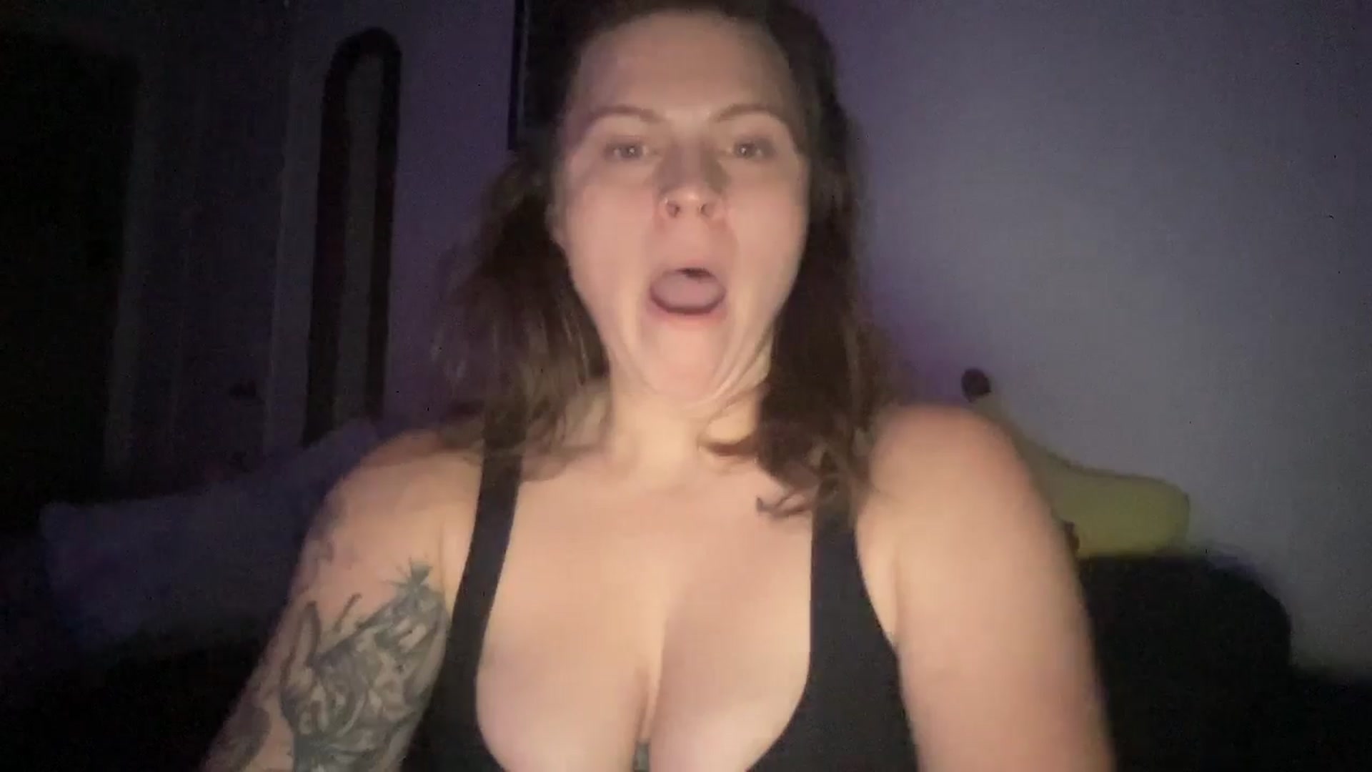 Gallery image thumbnail from Djwetdream's myfreecams stream on, 06/09/2025, 12:11 image 17 of 20