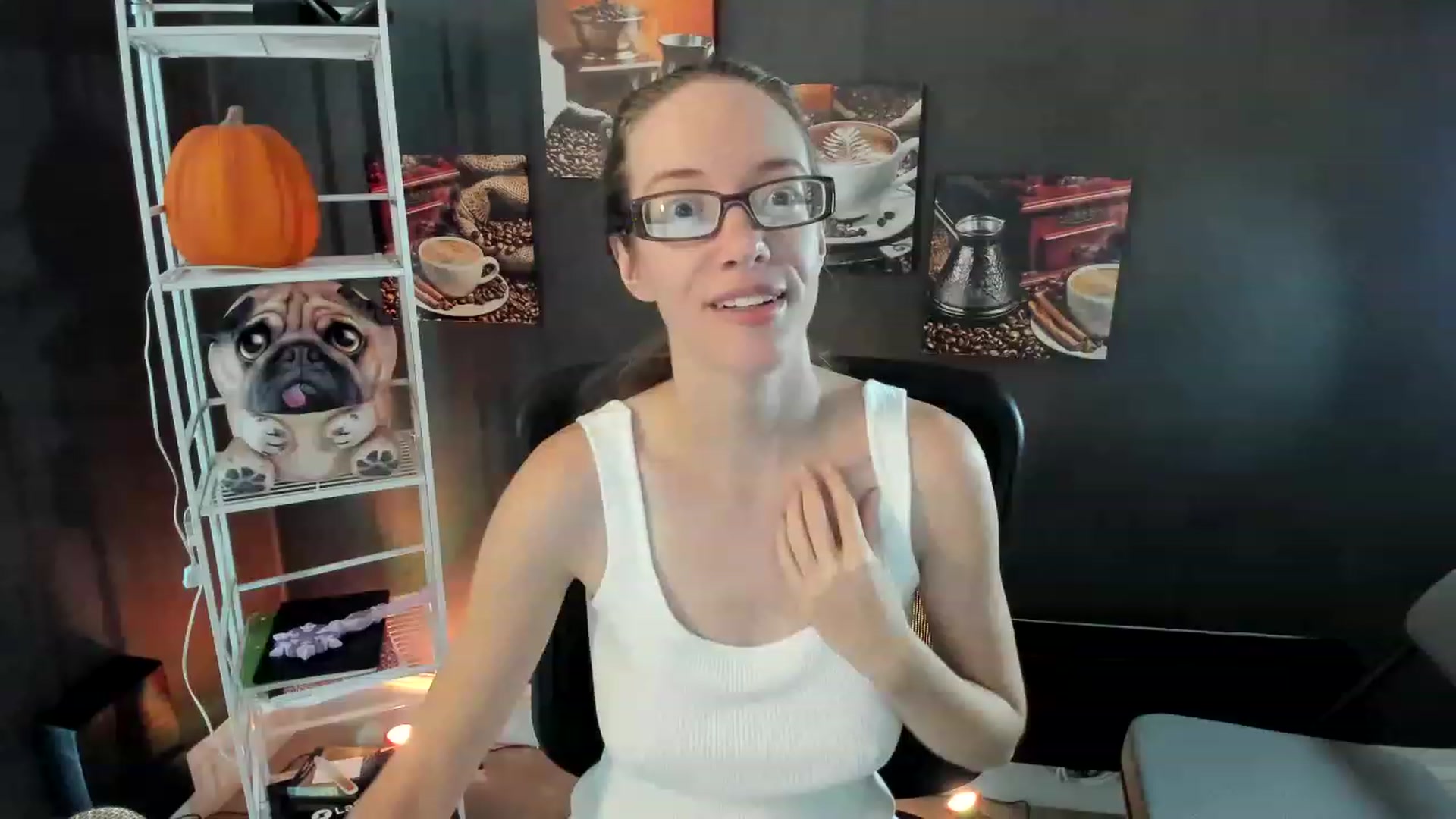 Gallery image thumbnail from DocDropBear's myfreecams stream on, 12/01/2022, 15:40 image 11 of 20
