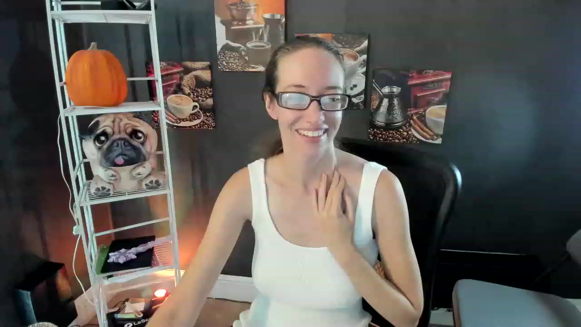 Gallery image thumbnail from DocDropBear's myfreecams stream on, 12/01/2022, 15:40 image 20 of 20