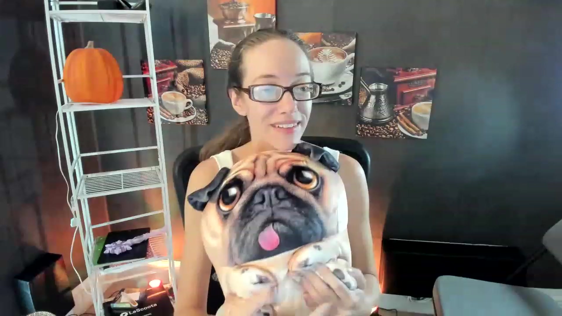 Gallery image thumbnail from DocDropBear's myfreecams stream on, 12/01/2022, 15:40 image 13 of 20