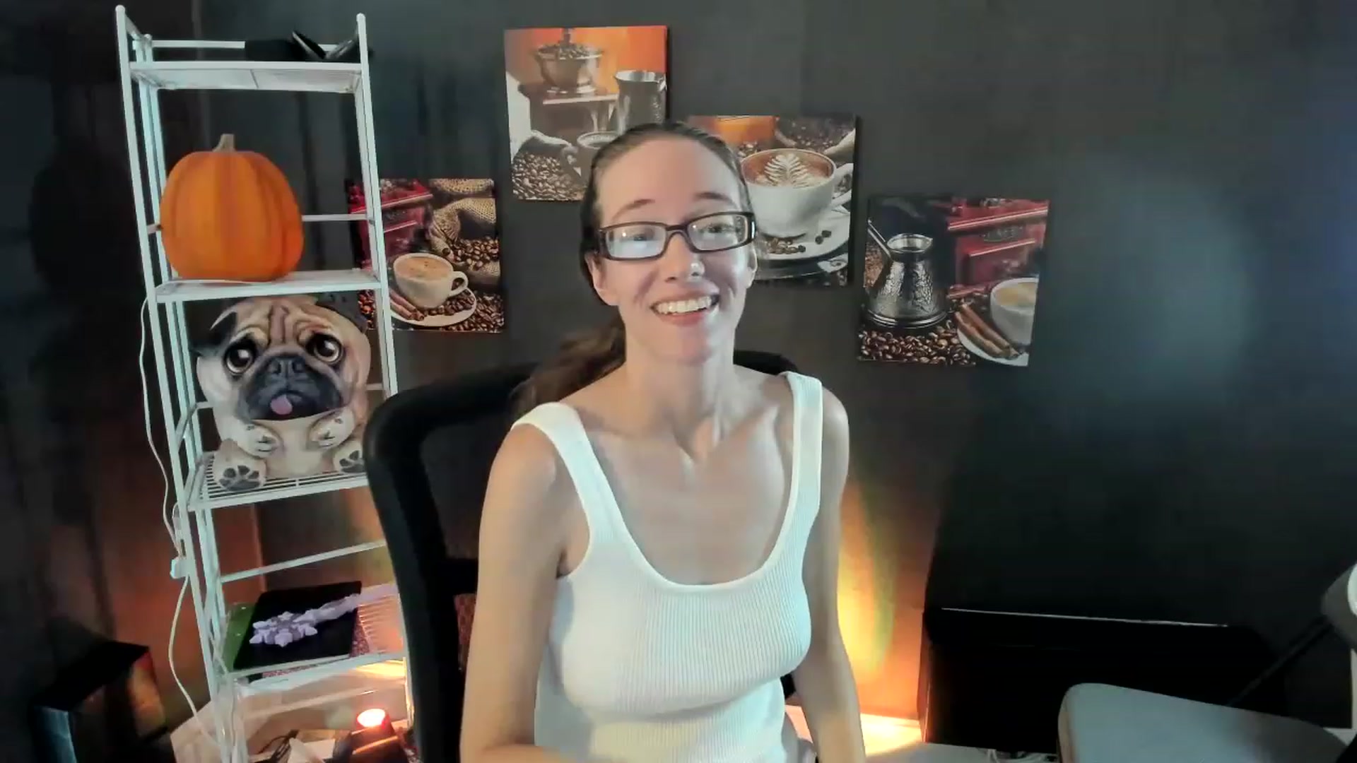 Gallery image thumbnail from DocDropBear's myfreecams stream on, 12/01/2022, 16:11 image 9 of 20