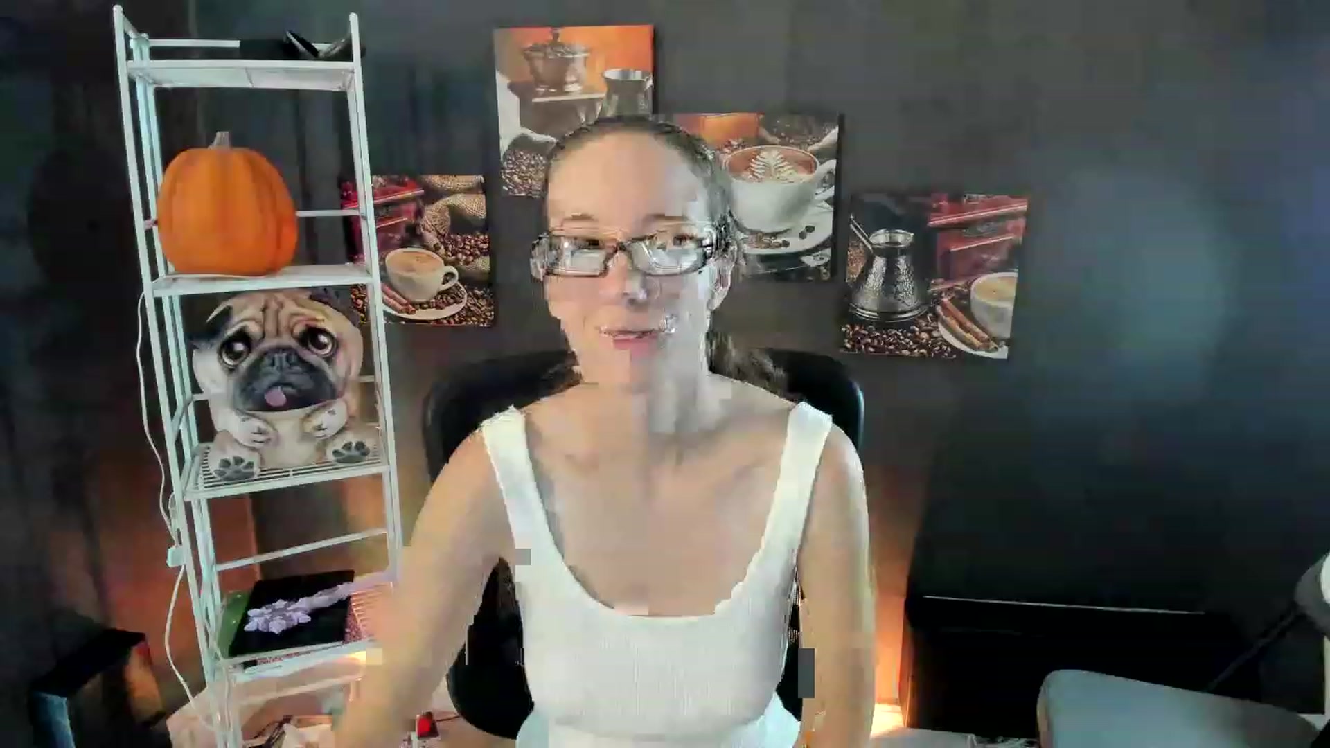 Gallery image thumbnail from DocDropBear's myfreecams stream on, 12/01/2022, 16:11 image 15 of 20