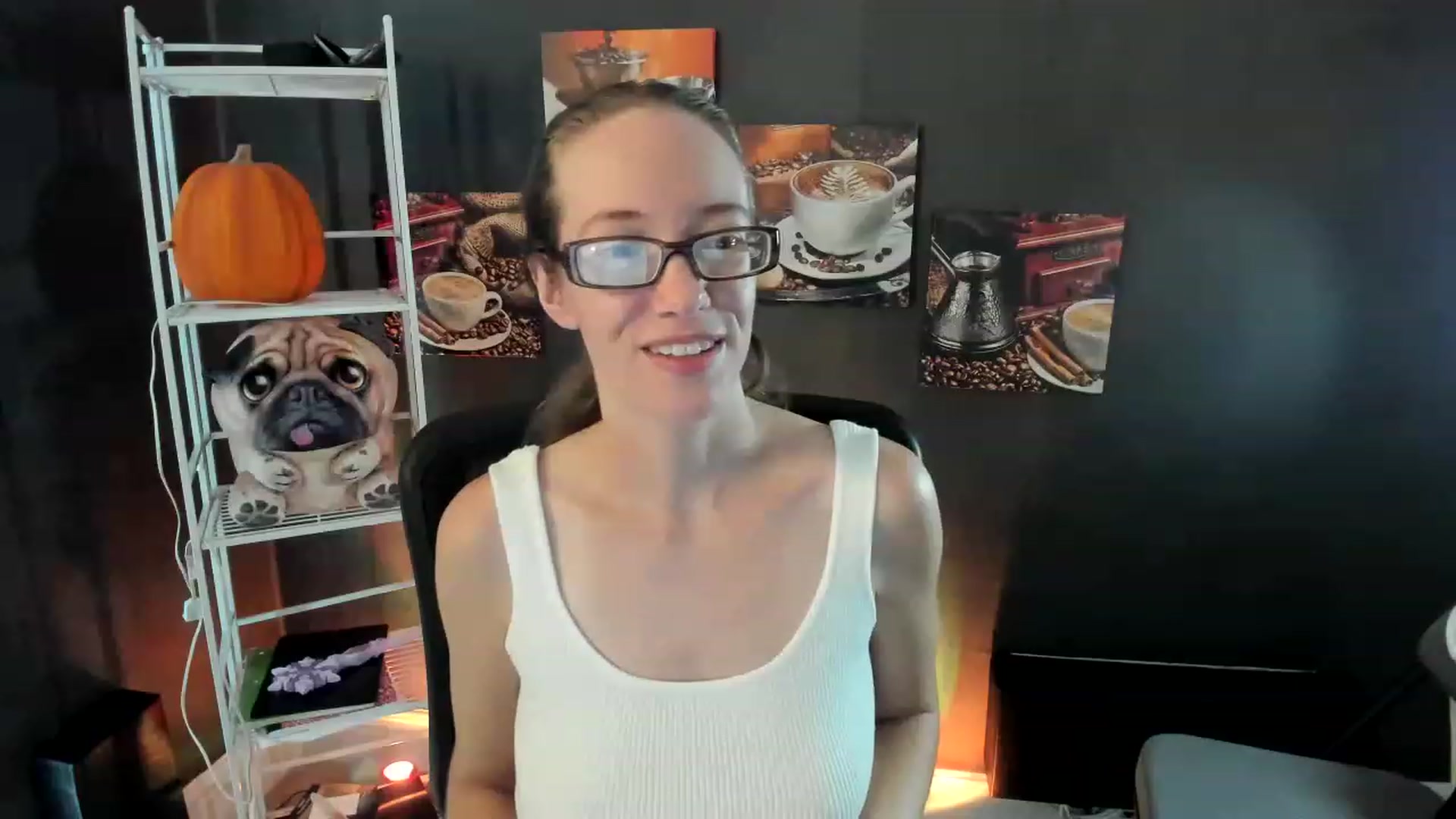 Gallery image thumbnail from DocDropBear's myfreecams stream on, 12/01/2022, 16:11 image 2 of 20