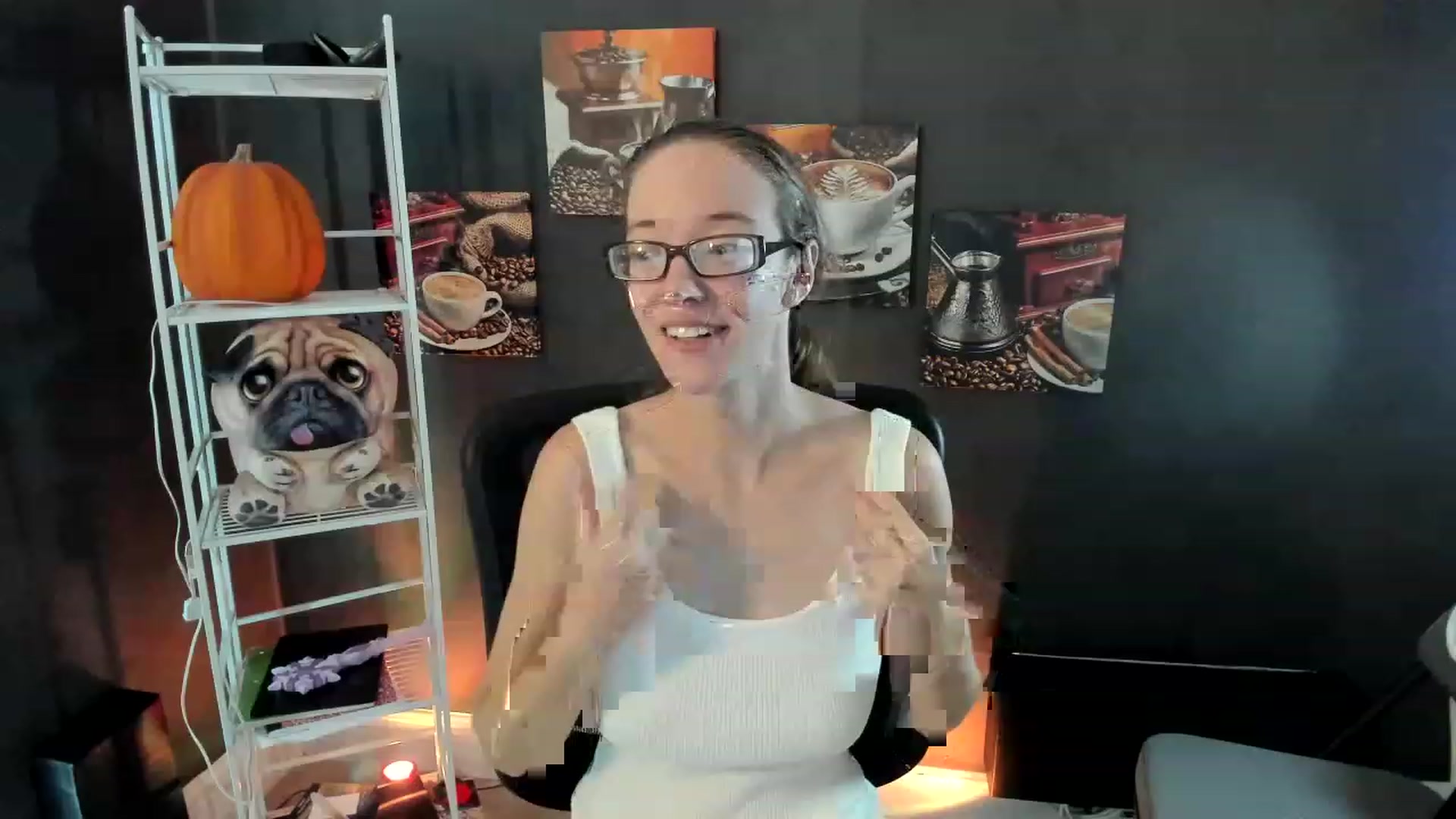 Gallery image thumbnail from DocDropBear's myfreecams stream on, 12/01/2022, 16:11 image 17 of 20