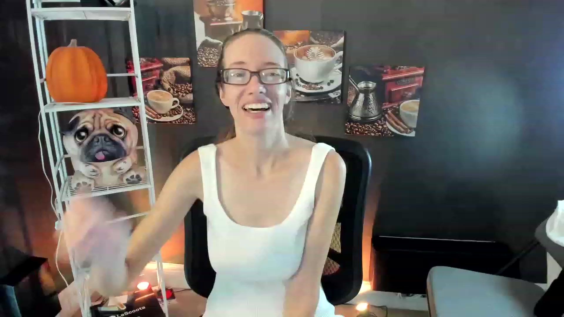 Gallery image thumbnail from DocDropBear's myfreecams stream on, 12/01/2022, 16:52 image 5 of 20