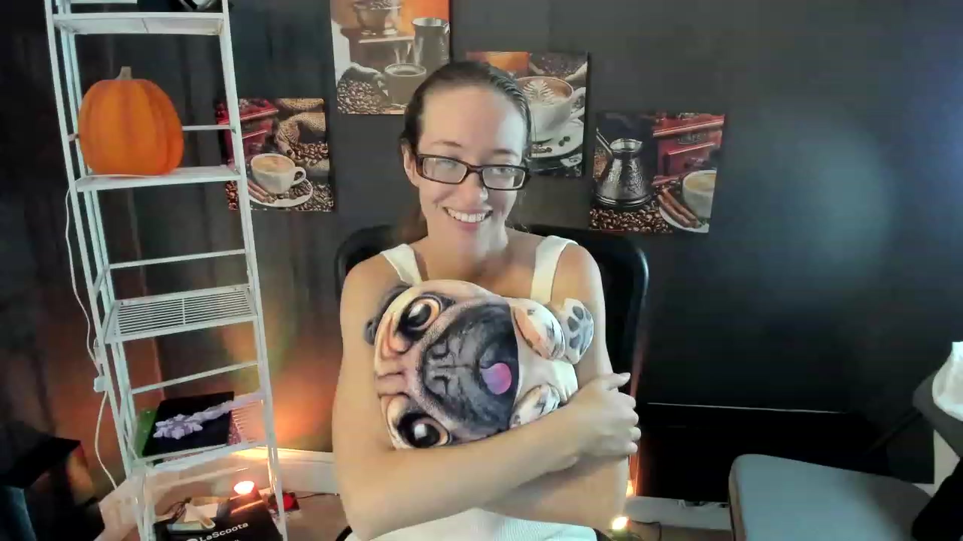 Gallery image thumbnail from DocDropBear's myfreecams stream on, 12/01/2022, 16:52 image 10 of 20