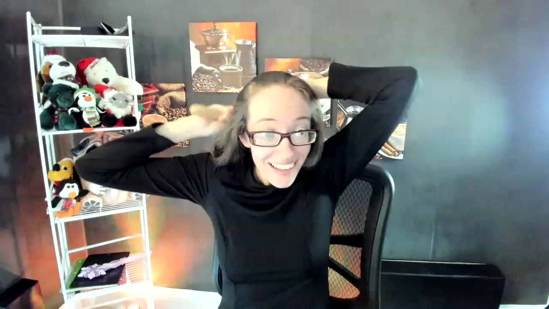 Gallery image thumbnail from DocDropBear's myfreecams stream on, 12/05/2022, 16:54 image 1 of 20