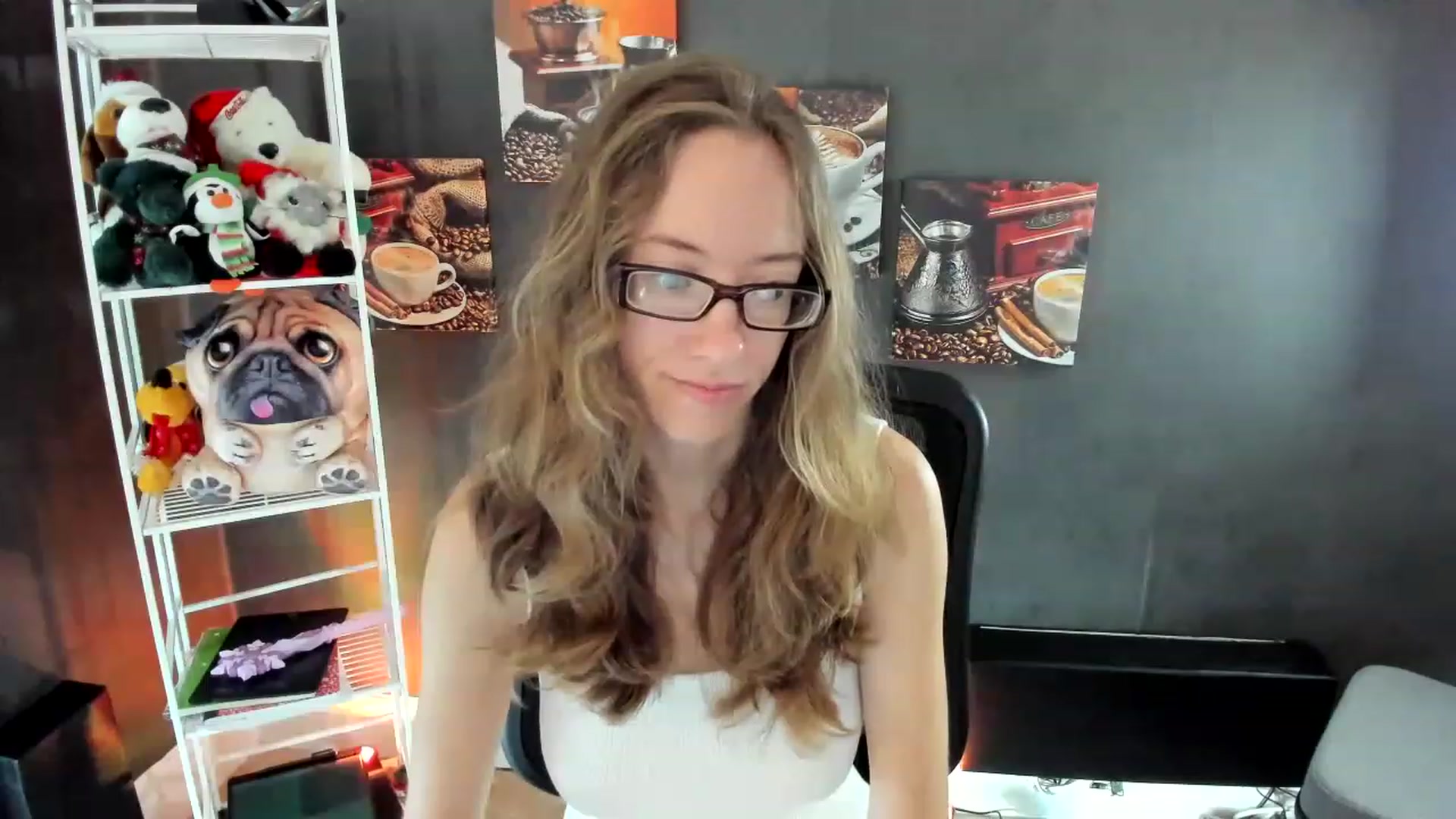 Gallery image thumbnail from DocDropBear's myfreecams stream on, 12/07/2022, 16:07 image 13 of 20