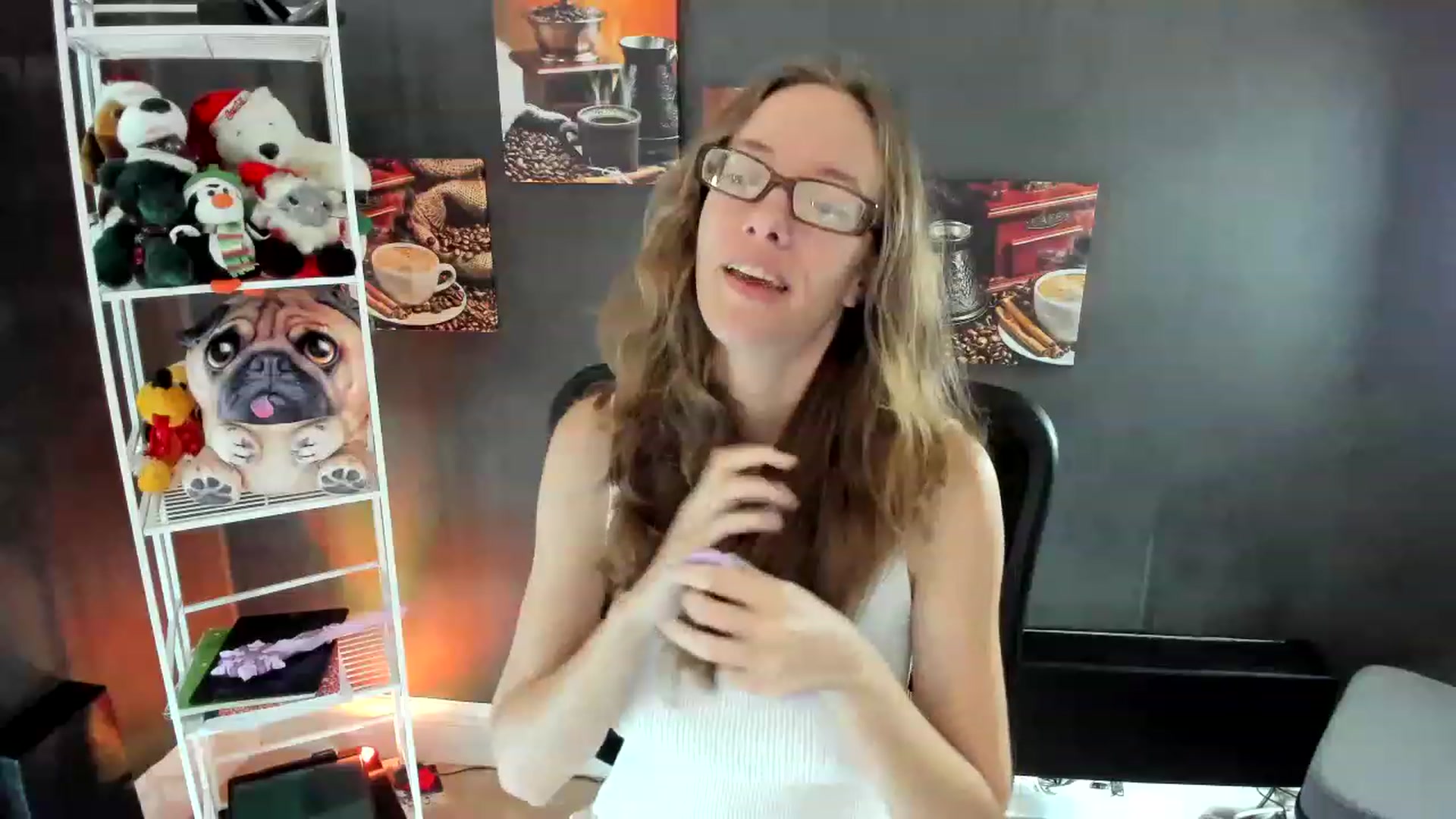 Gallery image thumbnail from DocDropBear's myfreecams stream on, 12/07/2022, 16:07 image 11 of 20