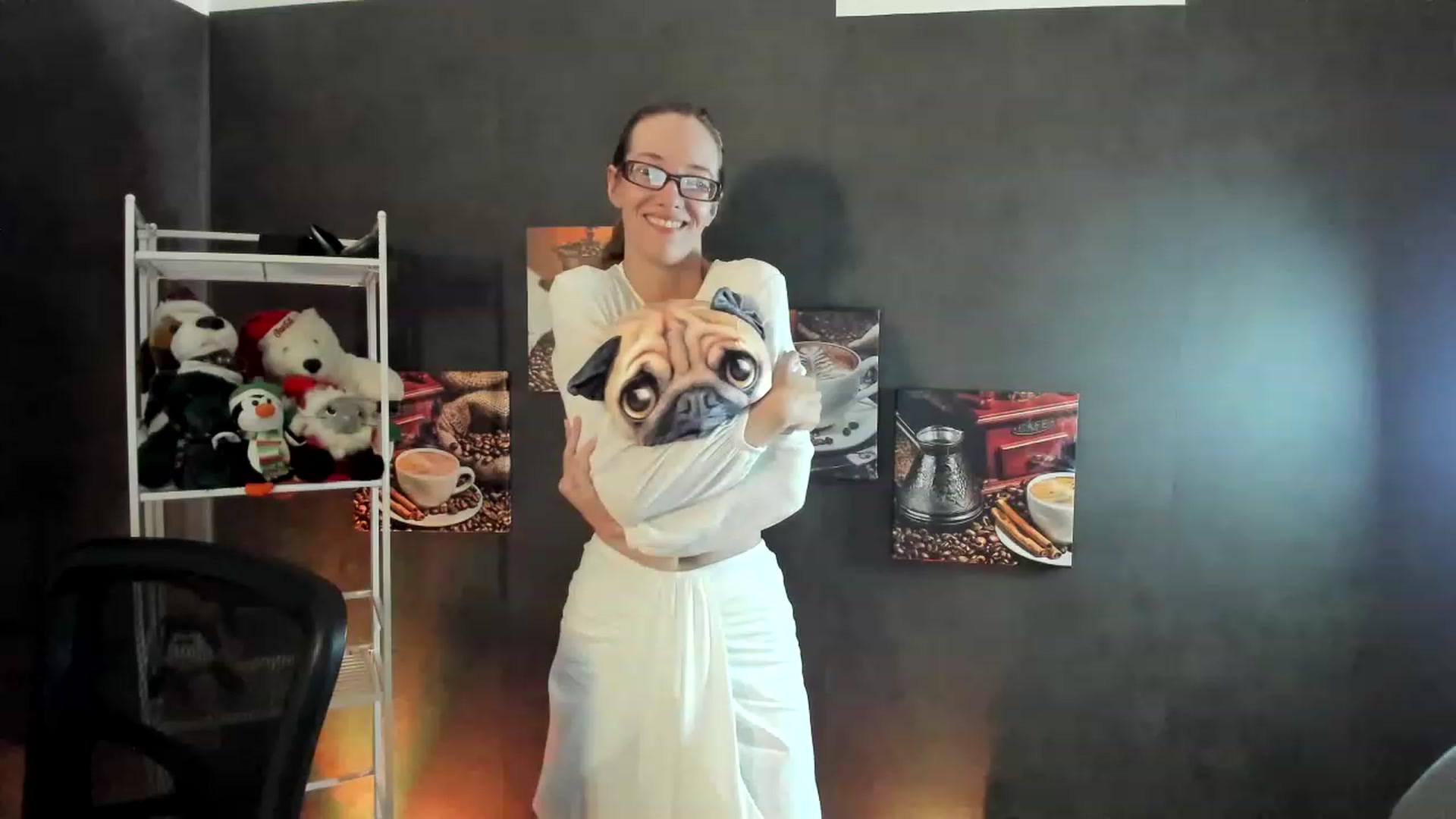 Gallery image thumbnail from DocDropBear's myfreecams stream on, 12/12/2022, 01:36 image 15 of 20