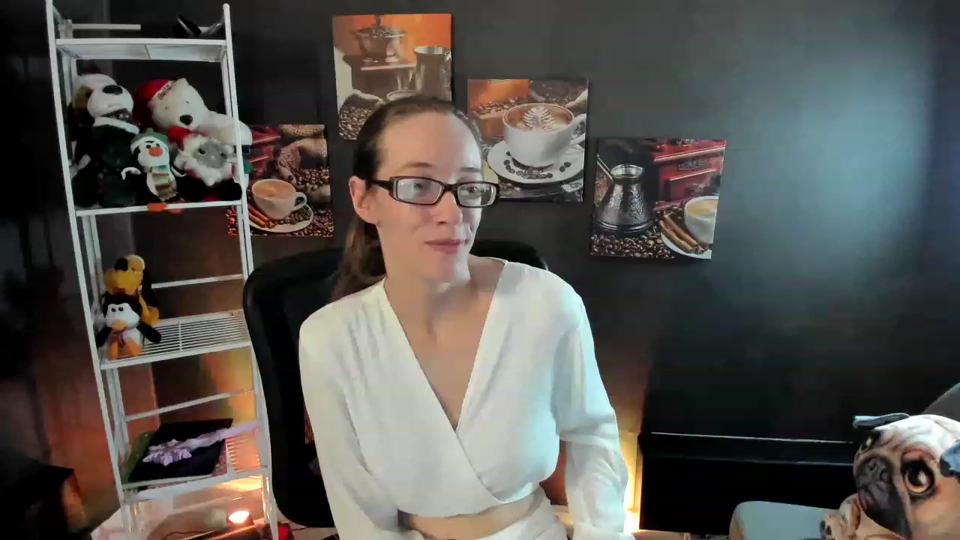 Gallery image thumbnail from DocDropBear's myfreecams stream on, 12/12/2022, 01:55 image 19 of 20