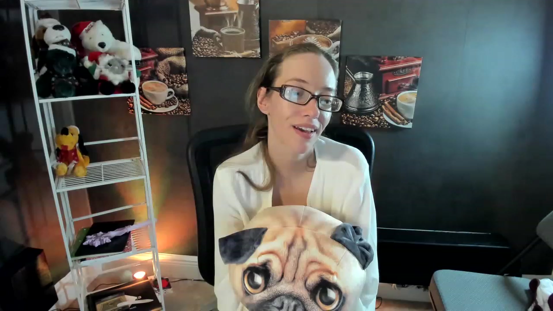Gallery image thumbnail from DocDropBear's myfreecams stream on, 12/12/2022, 04:50 image 10 of 20