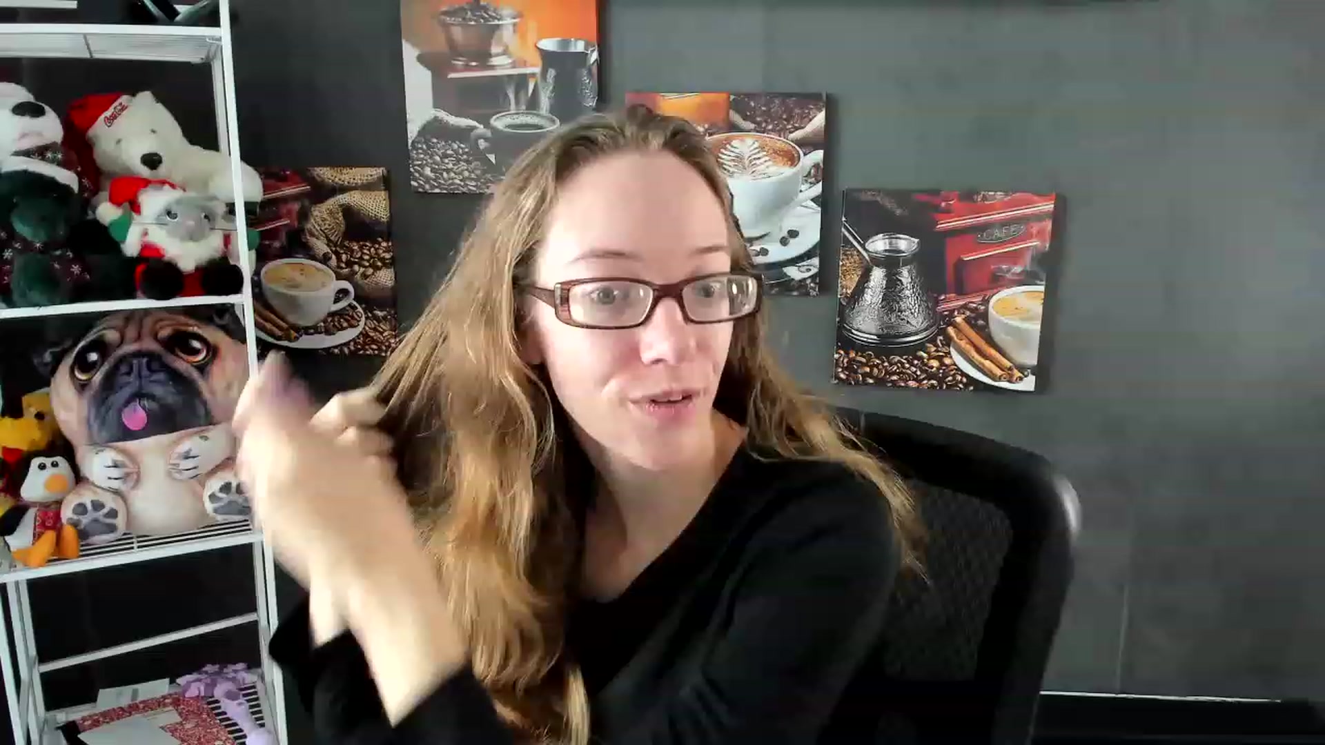 Gallery image thumbnail from DocDropBear's myfreecams stream on, 12/21/2022, 15:29 image 14 of 20