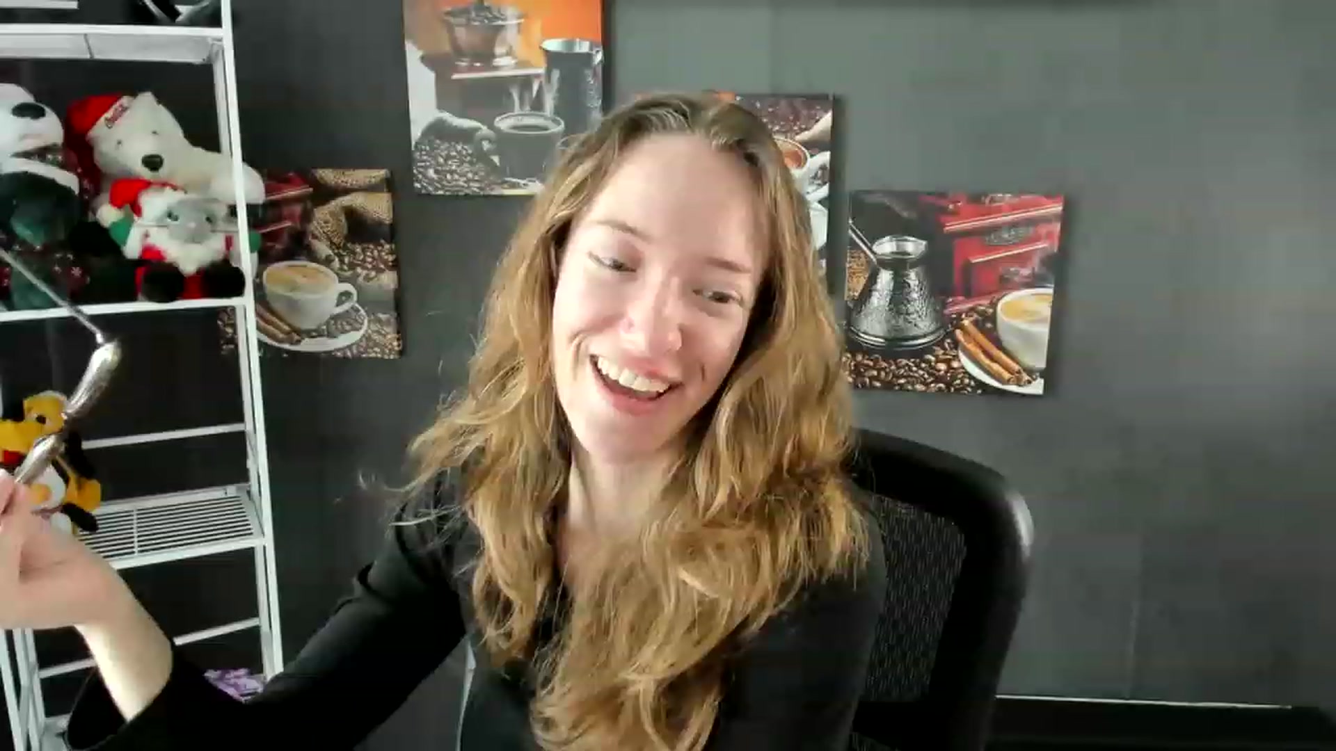Gallery image thumbnail from DocDropBear's myfreecams stream on, 12/21/2022, 16:04 image 16 of 20